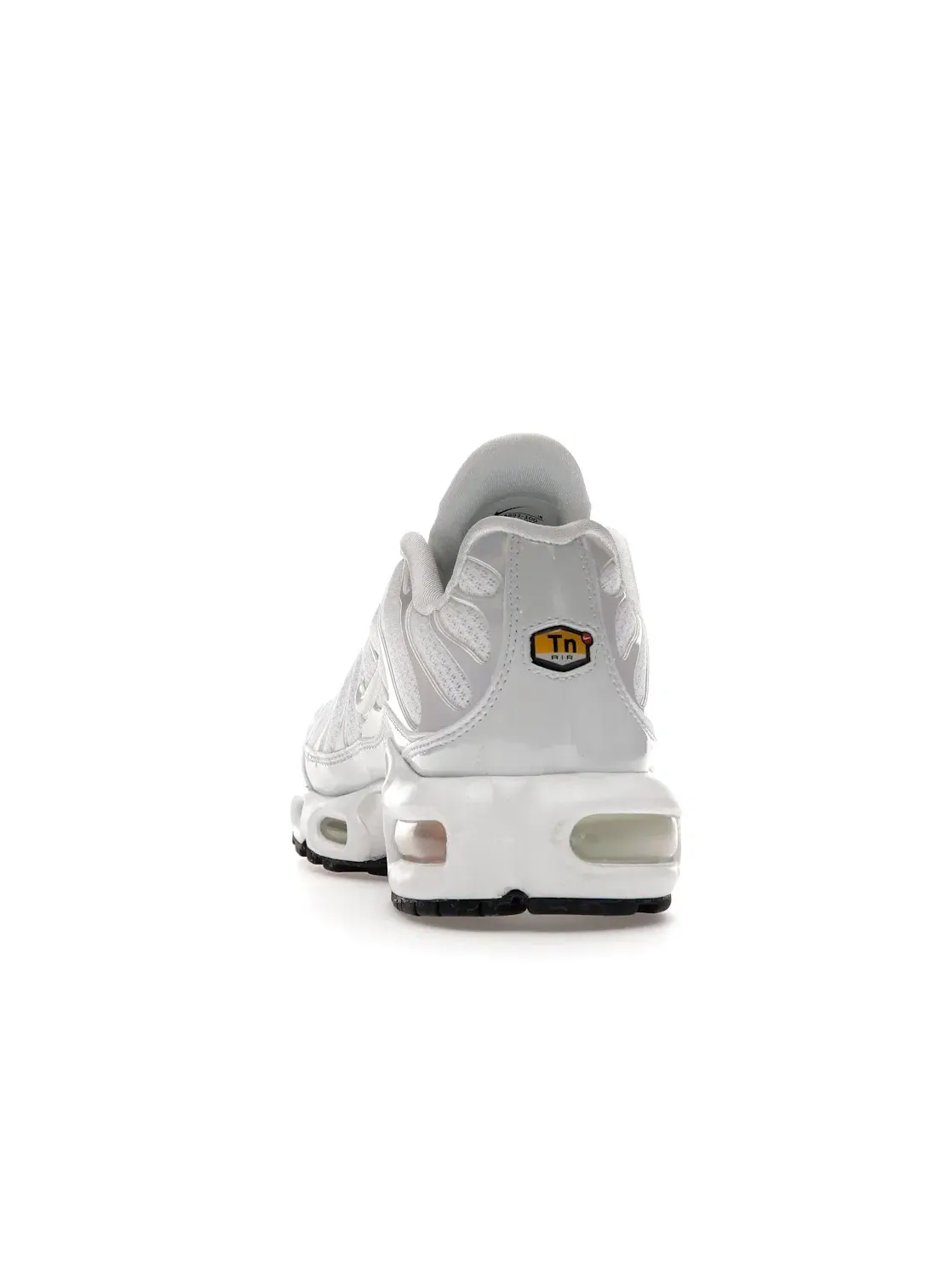 Женские кроссовки с сетчатым верхом Nike Air Max Plus — изображение 4 из 4, белый/белый-черный-белый