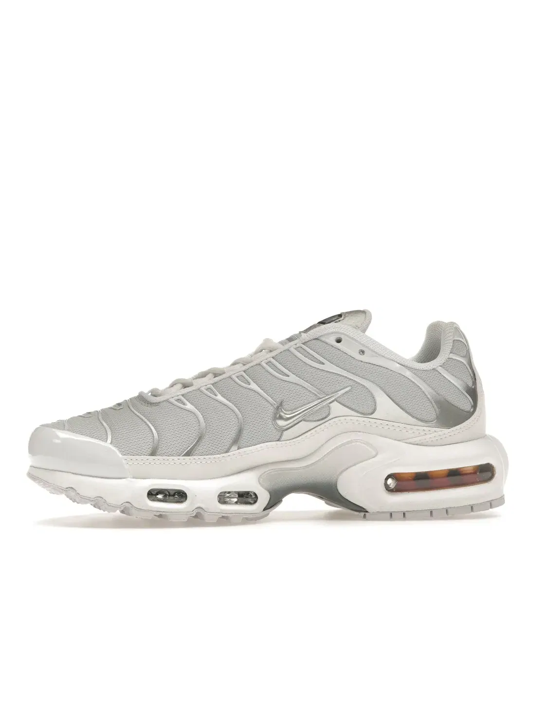 Женские кроссовки Lifestyle Nike Air Max Plus — изображение 2 из 3