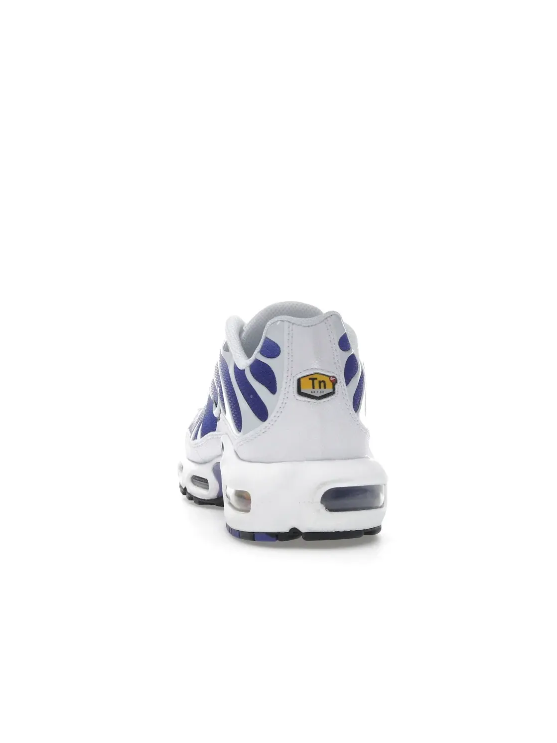 Мужские кроссовки Lifestyle с контрастными вставками Nike Air Max Plus — изображение 4 из 4, белый/глубокий//белый