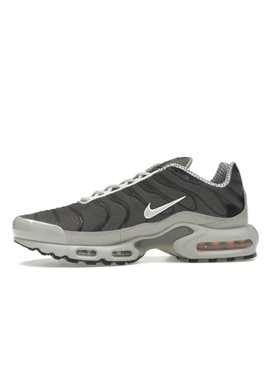 Мужские кроссовки Lifestyle Nike Air Max Plus — изображение 3 из 4, белый/металлик/серый