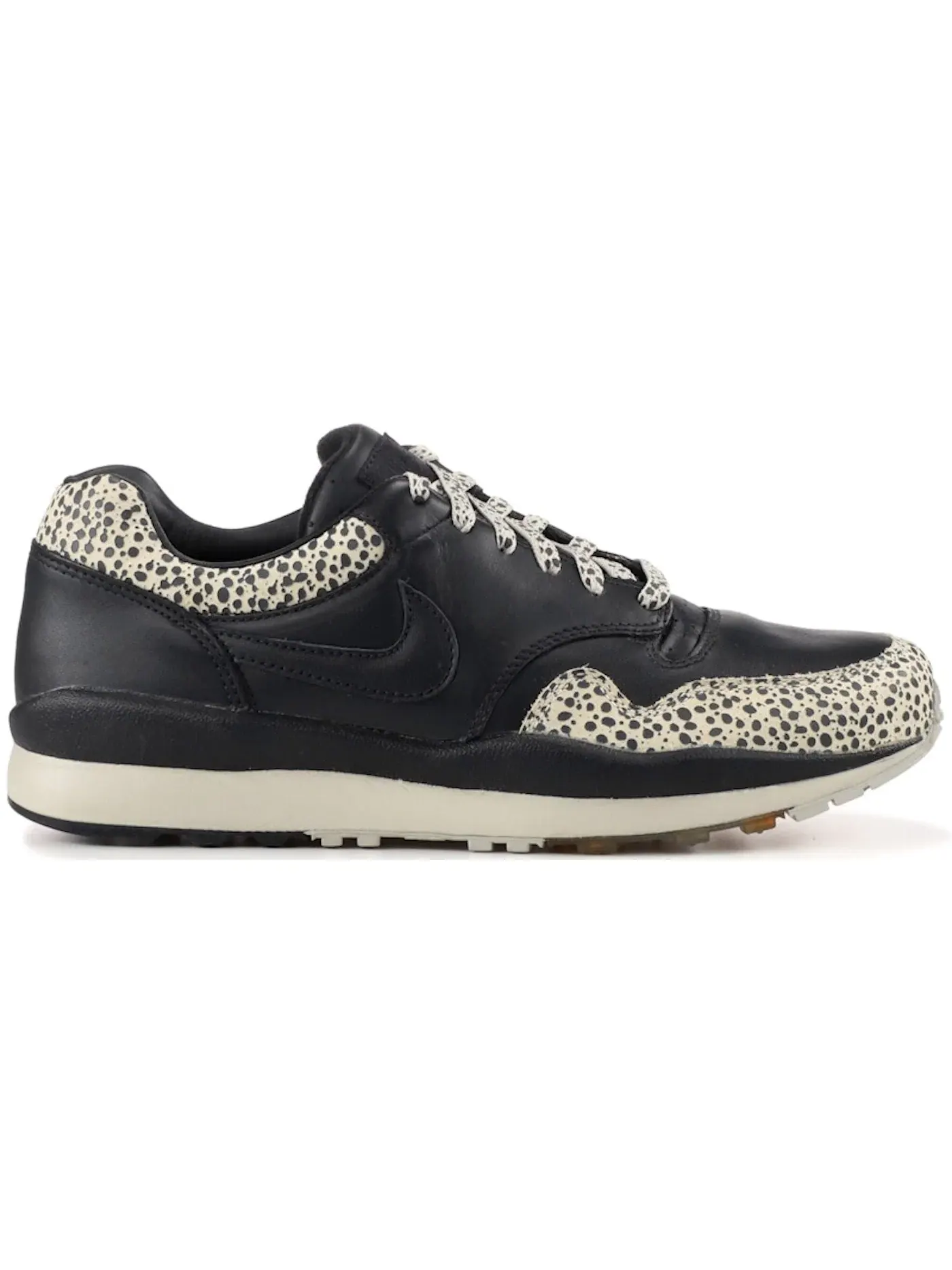 Мужские кроссовки Lifestyle Nike Air Safari — изображение 1 из 1, черный/черный-черный