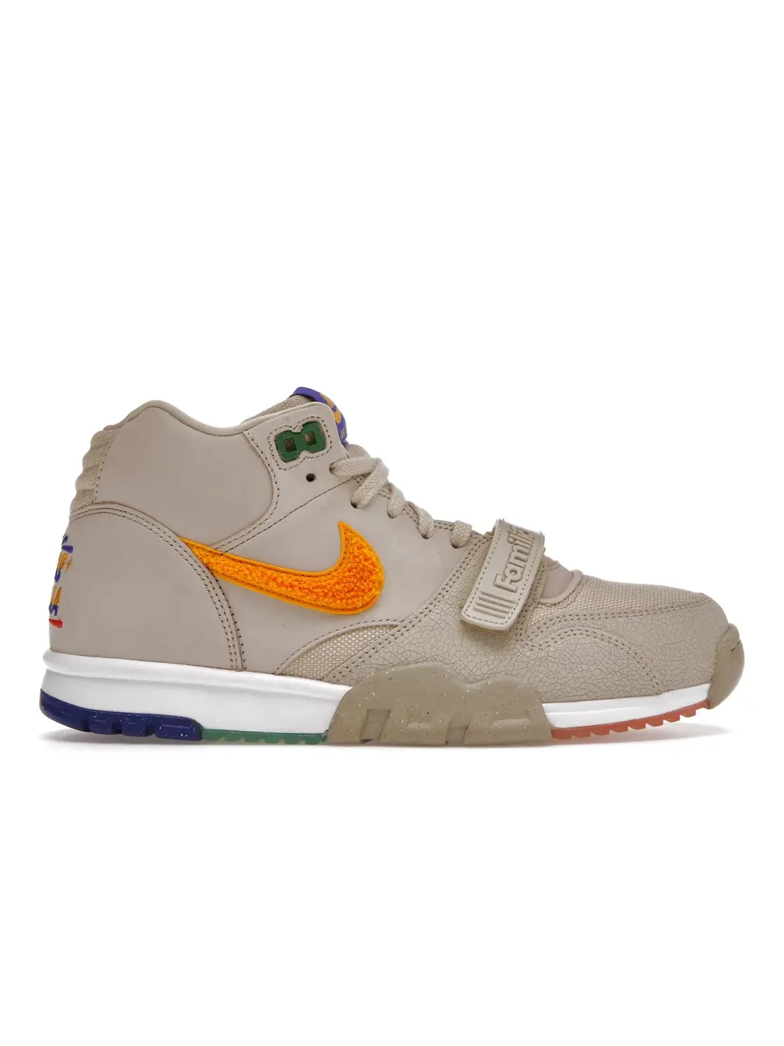 Мужские кроссовки для кросс-тренинга с ремешком Nike Air Trainer 1 La Familia, Rattan/Del Sol/Rattan — изображение 1 из 4