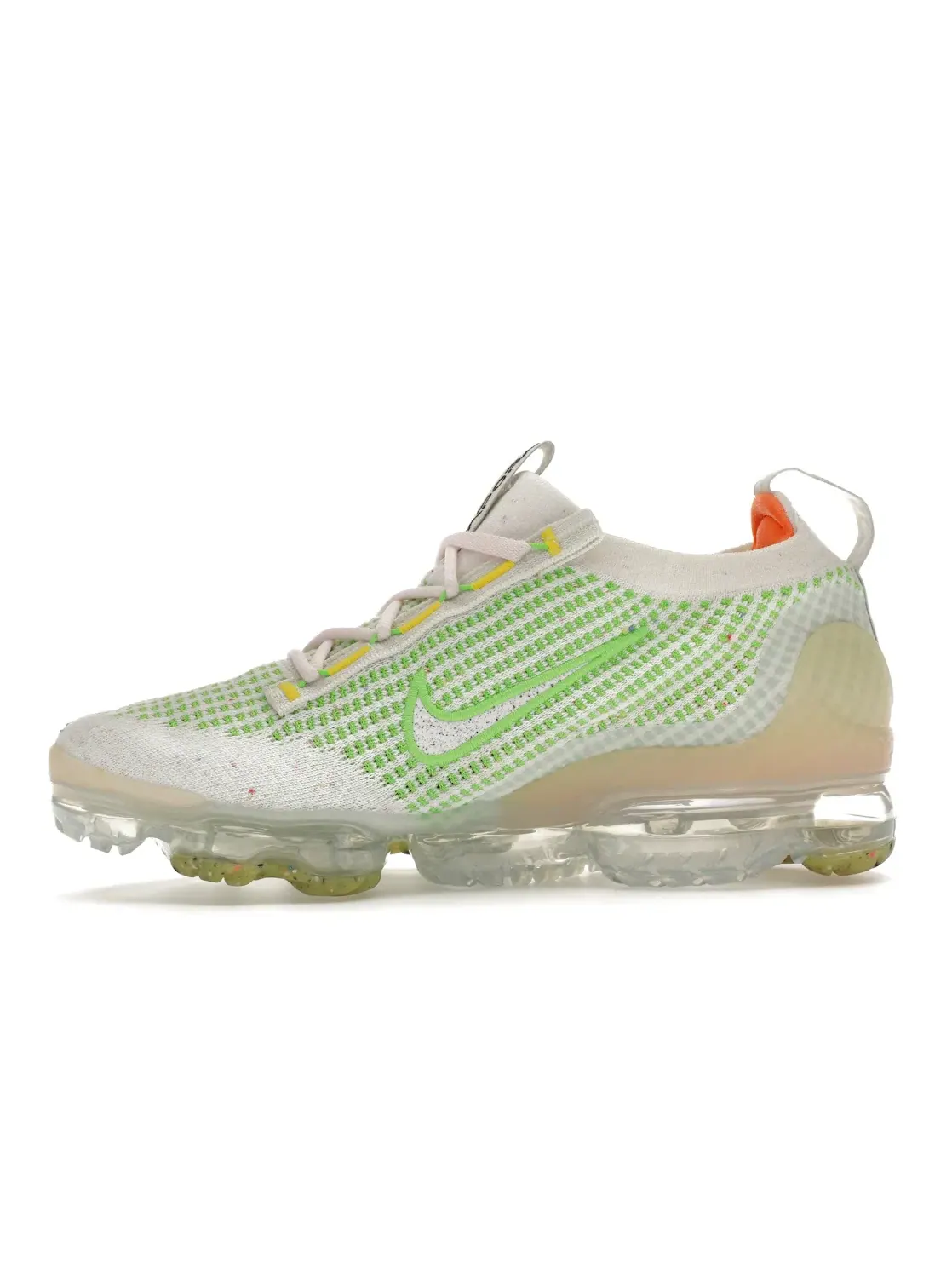 Женские кроссовки с технологией Flyknit Nike Air VaporMax 2021 Flyknit — изображение 3 из 4, белый розовый белый