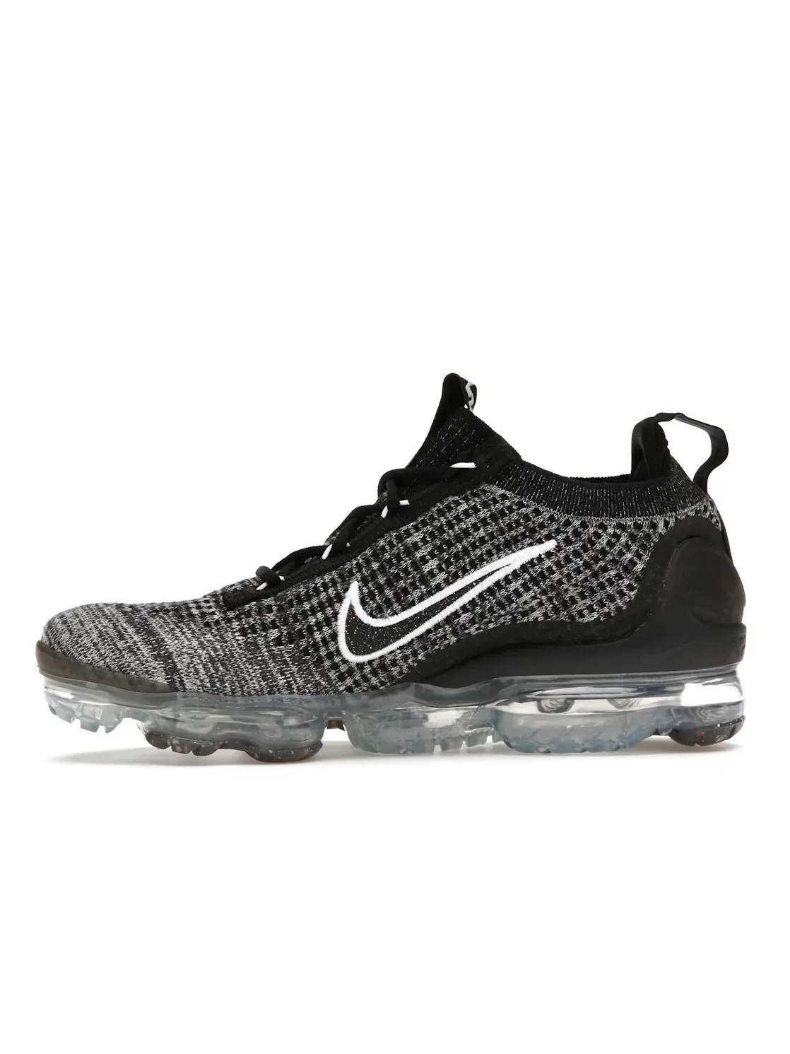 Женские кроссовки с дизайном Oreo Nike Air VaporMax 2021 FK — изображение 3 из 4