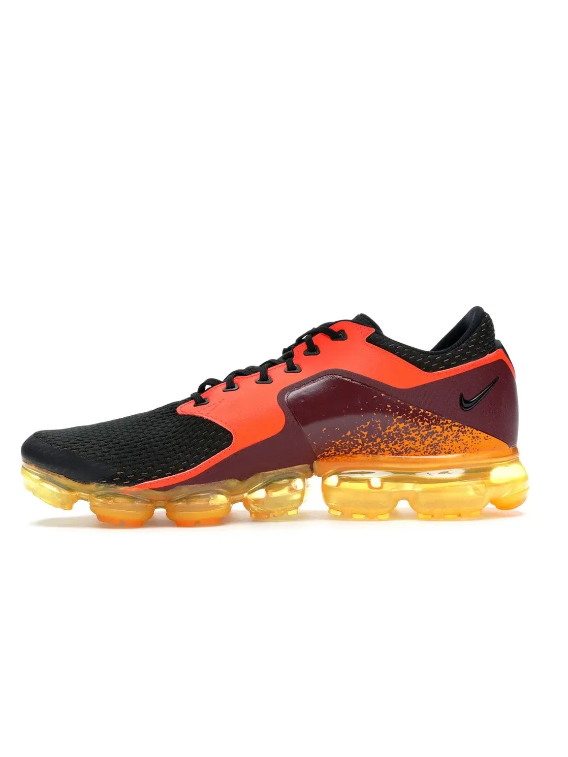 Мужские кроссовки Lifestyle Nike Air VaporMax CS — изображение 3 из 4, черный-оранжевый