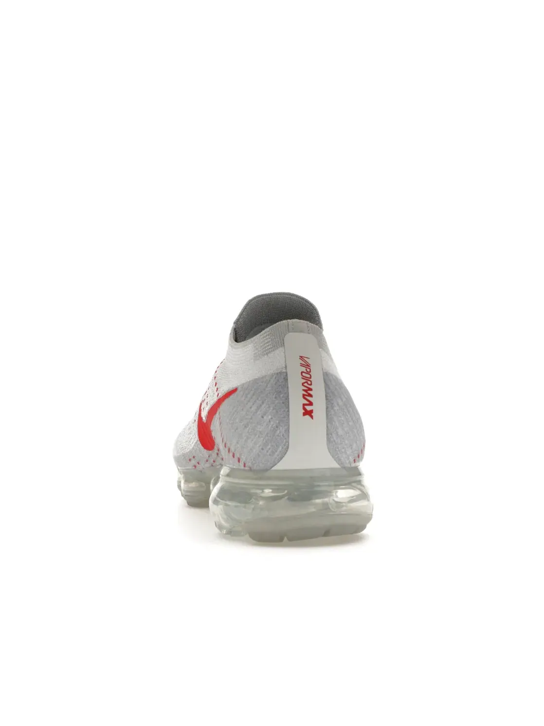 Мужские кроссовки Lifestyle с технологией FlyKnit Nike Air VaporMax — изображение 4 из 4, платиновый/красный-серый