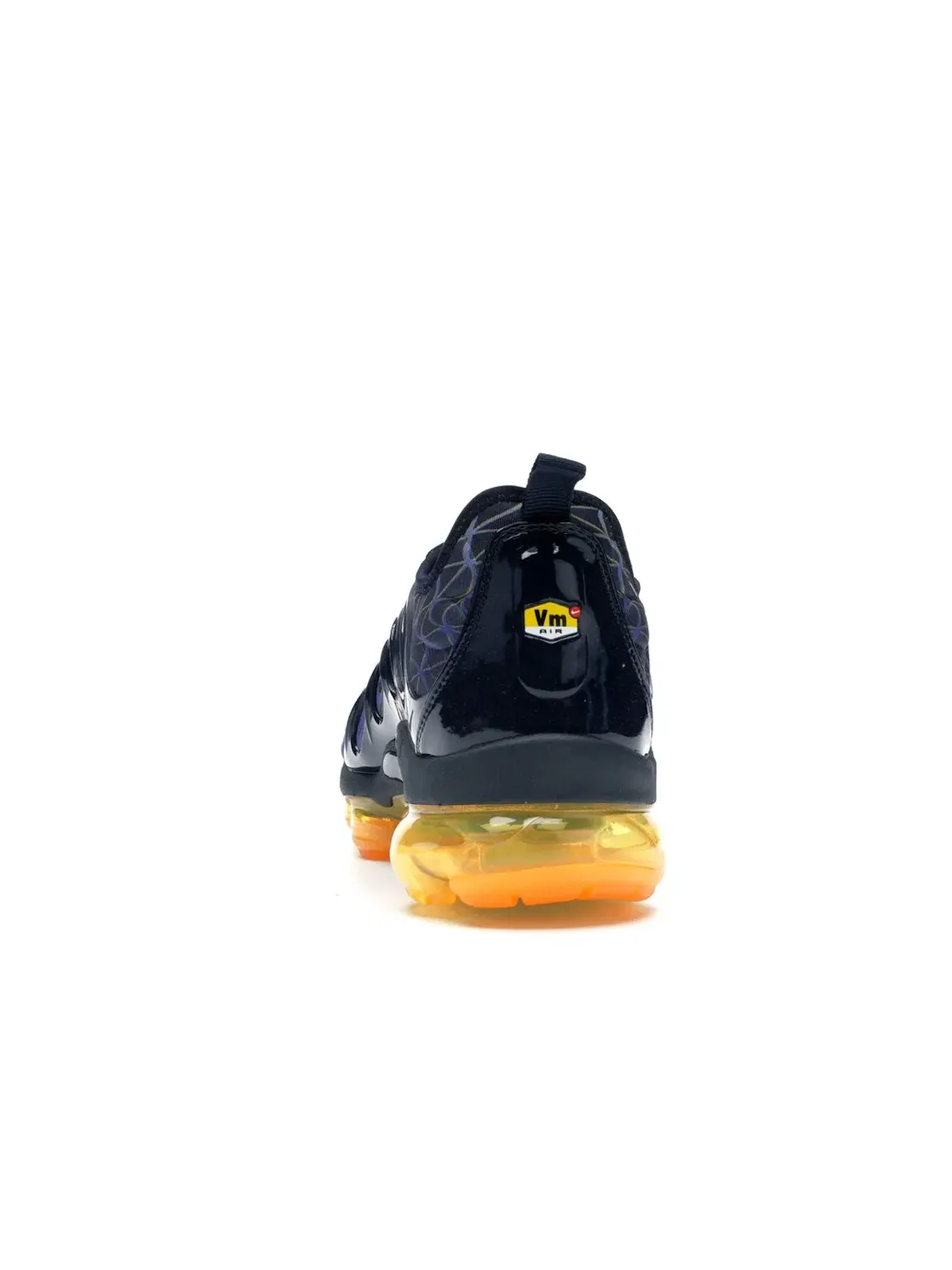 Мужские кроссовки Lifestyle с геометрическим принтом Nike Air VaporMax Plus — изображение 4 из 4, оранжевый-индиго
