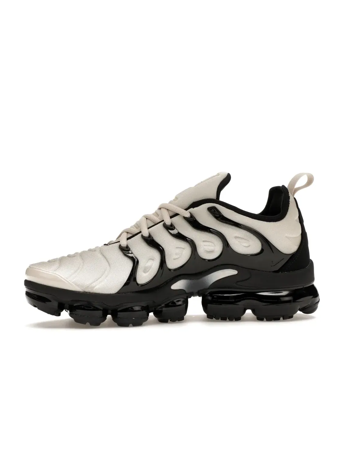 Мужские кроссовки с сетчатым верхом Nike Air VaporMax Plus — изображение 3 из 4