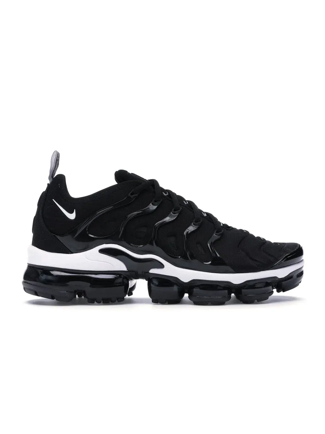 Мужские кроссовки с контрастным дизайном Nike Air VaporMax Plus — изображение 1 из 4, черно-белый