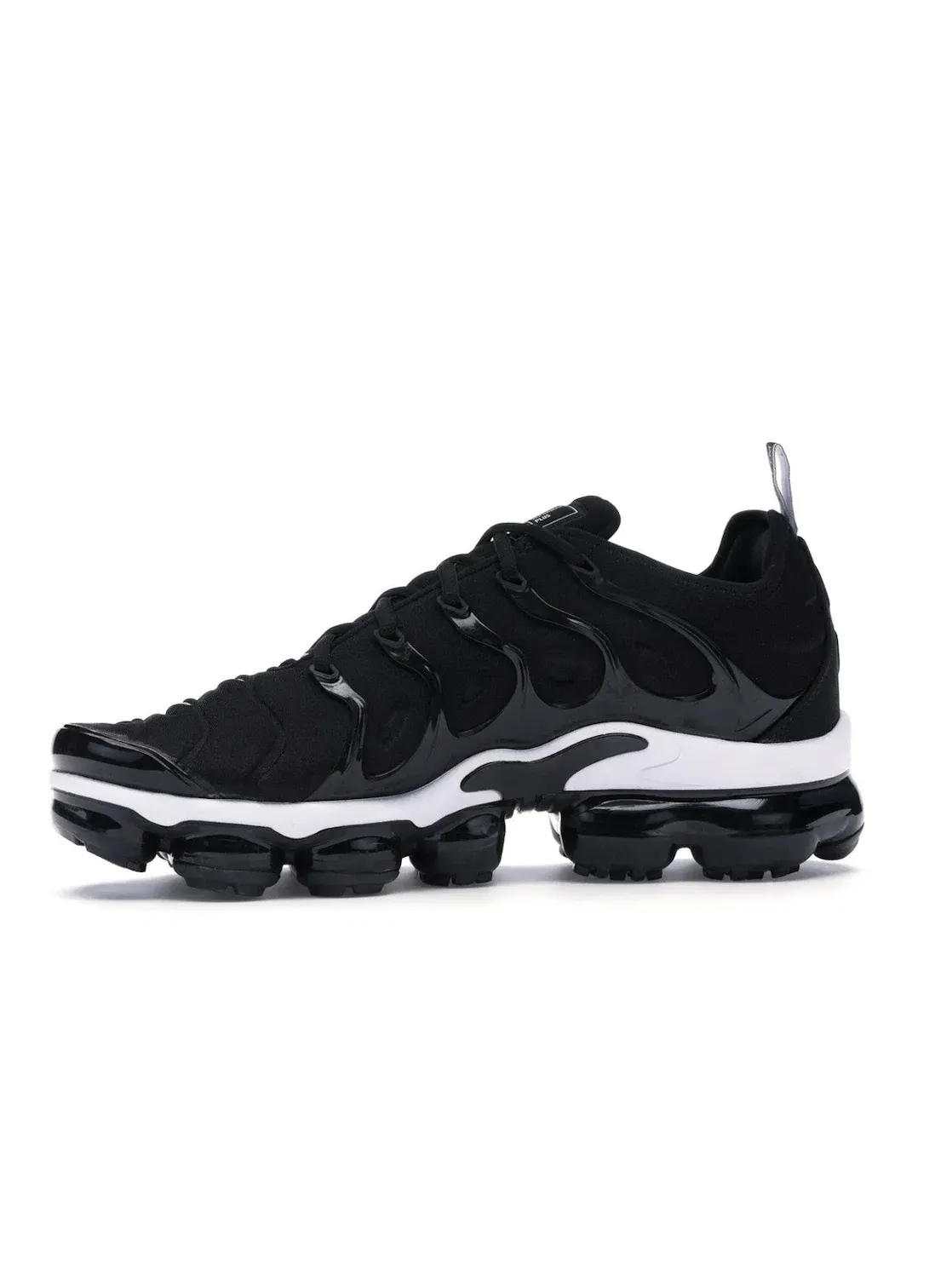 Мужские кроссовки с контрастным дизайном Nike Air VaporMax Plus — изображение 3 из 4, черно-белый