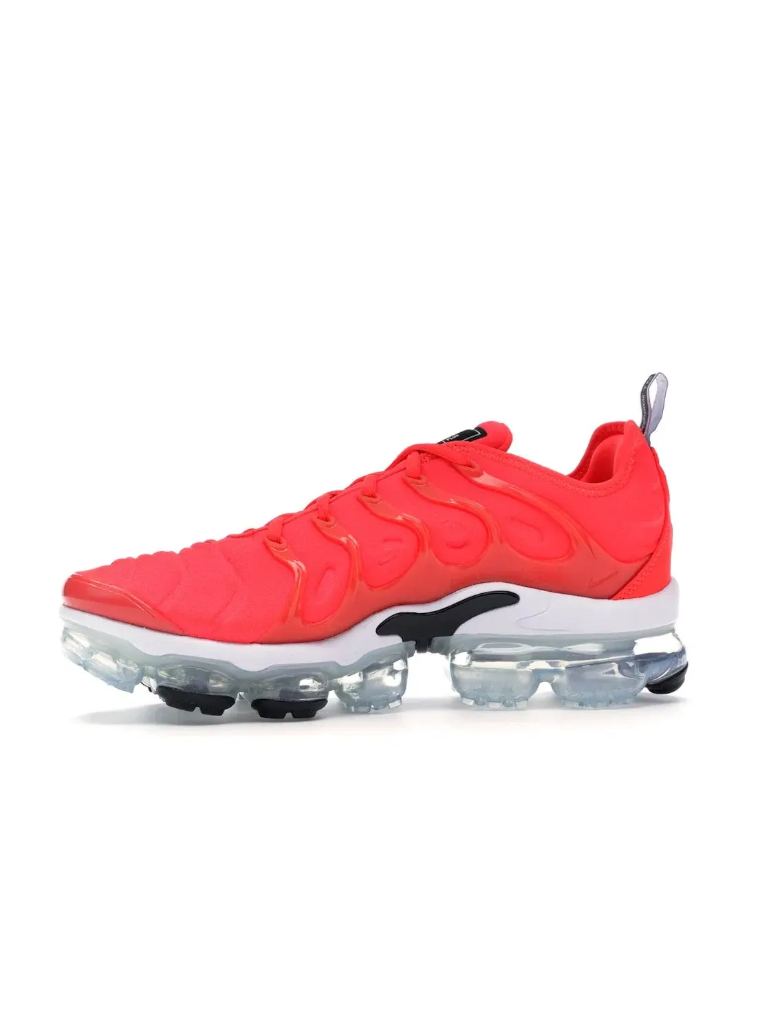 Мужские кроссовки с ярким принтом Nike Air VaporMax Plus Nike — изображение 3 из 4, яркий/черный-белый