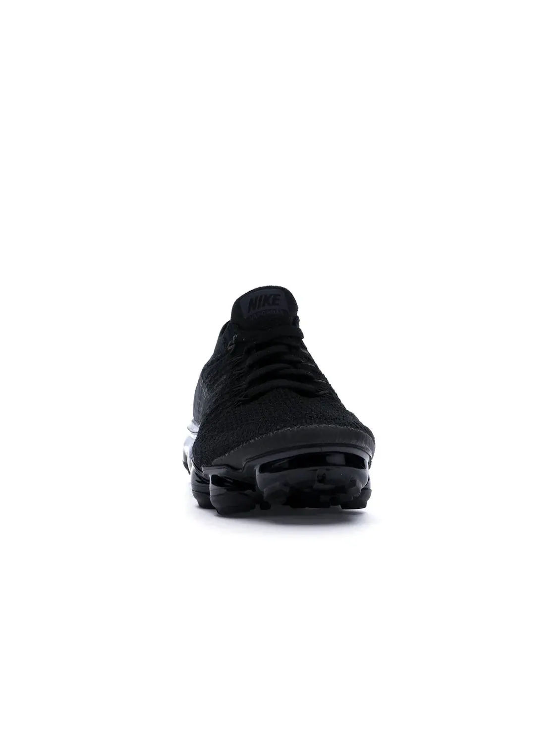 Женские кроссовки с технологией Flyknit Nike Air VaporMax — изображение 2 из 4, черный/черный--белый