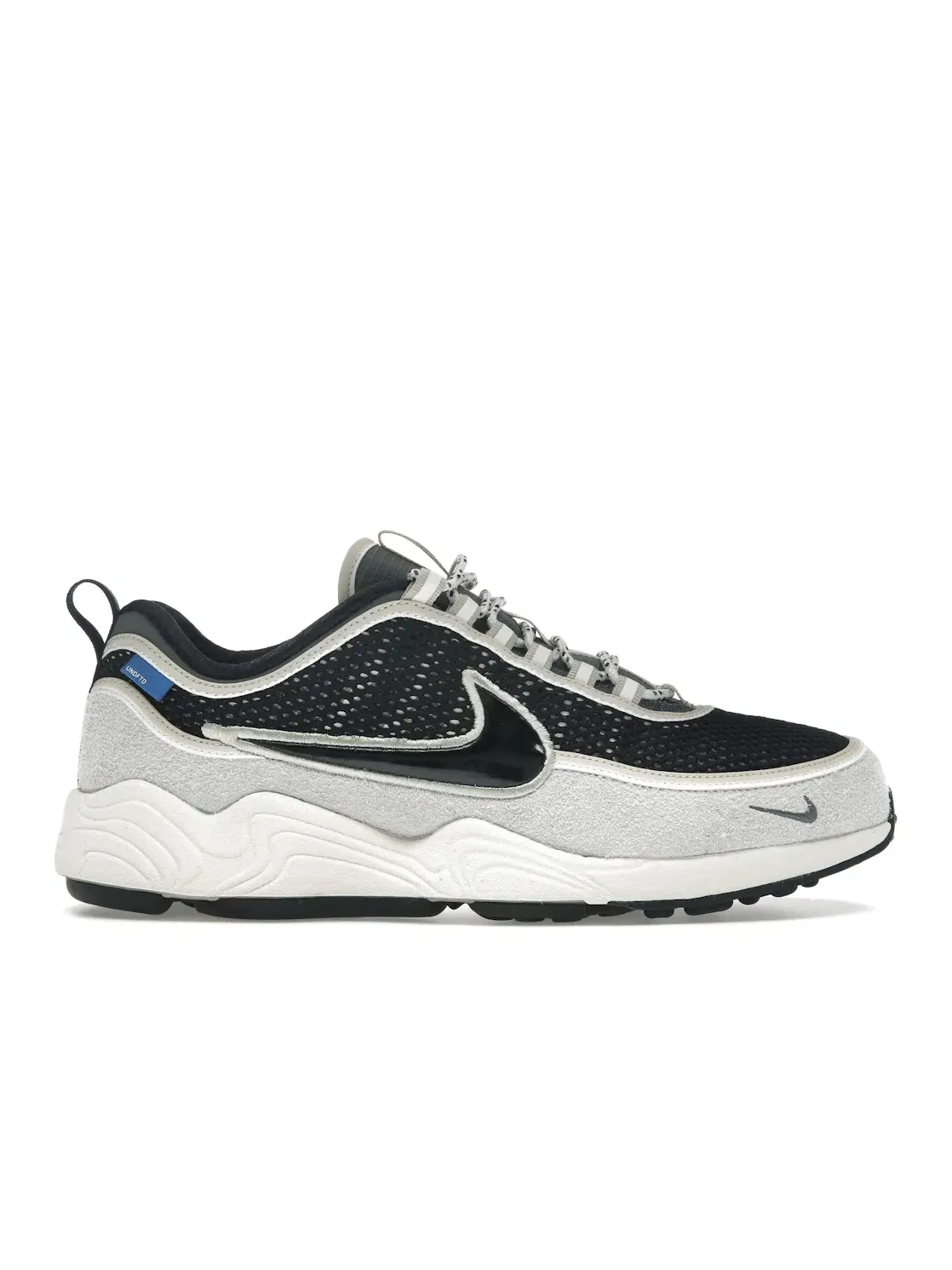 Мужские кроссовки с коллаборацией Undefeated Nike Air Zoom Spiridon Nike — изображение 1 из 4, черный-светлый кремовый
