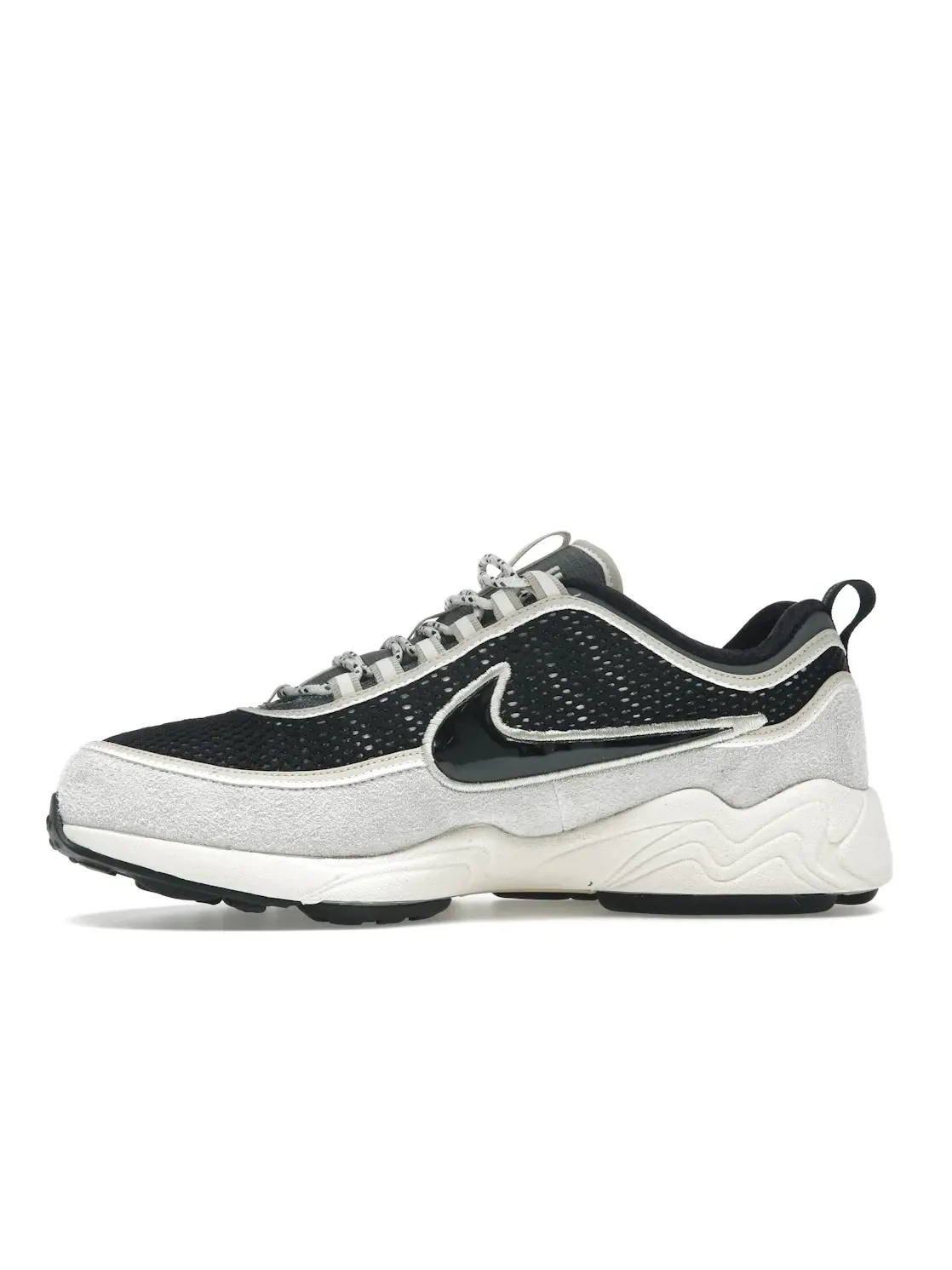 Мужские кроссовки с коллаборацией Undefeated Nike Air Zoom Spiridon Nike — изображение 3 из 4, черный-светлый кремовый