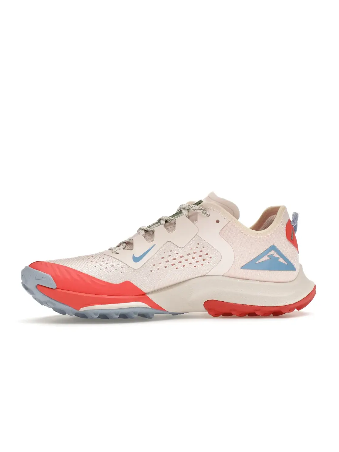 Женские кроссовки беговые Nike Air Zoom Terra Kiger 7 — изображение 3 из 4, светлый розовый