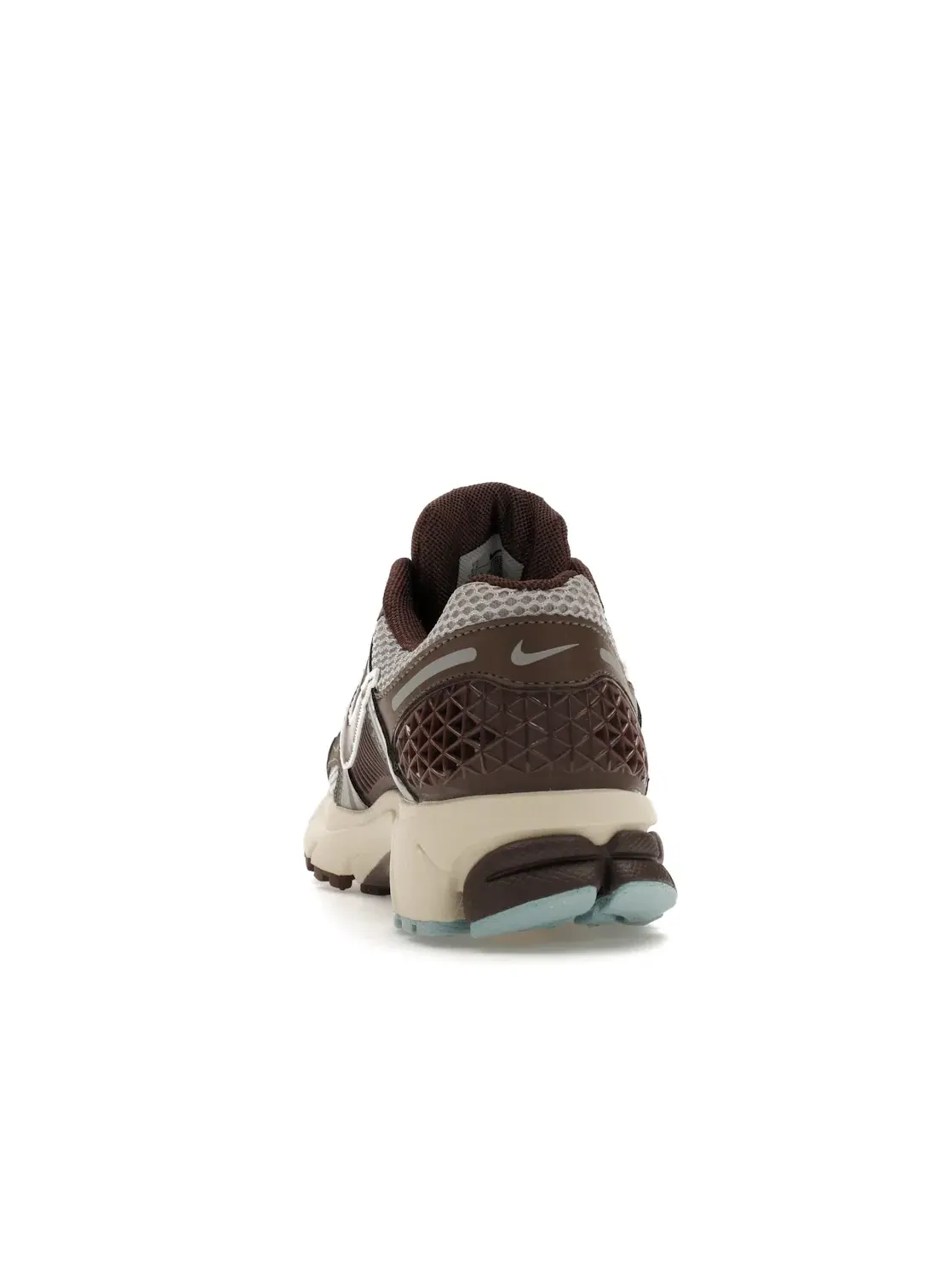 Женские кроссовки с сетчатым верхом Nike Zoom Vomero 5, Light Iron Ore/Earth/Fossil — изображение 4 из 4