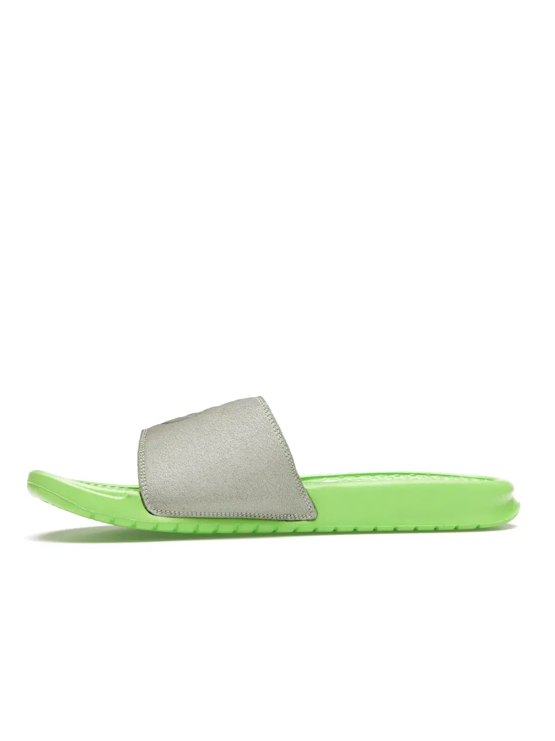 Мужские сандалии-шлепанцы Nike Benassi Nike — изображение 3 из 4, зеленый