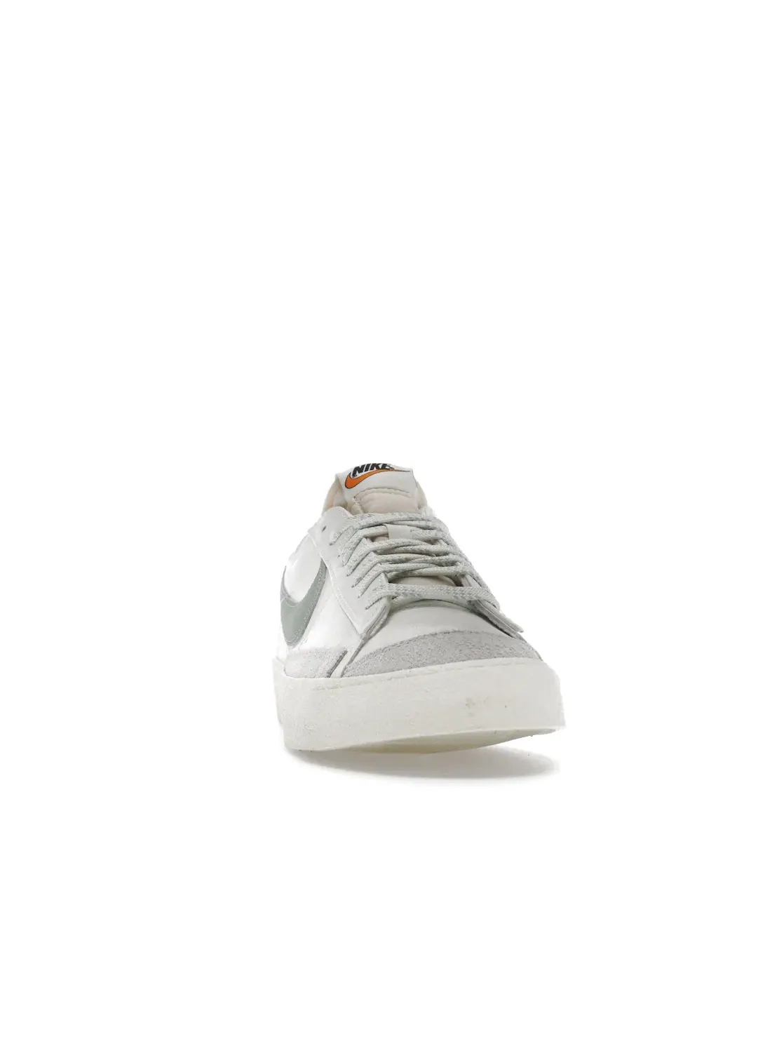 Мужские кроссовки с замшевыми вставками Nike Blazer 77 Low Premium — изображение 2 из 4, зеленый--оранжевый
