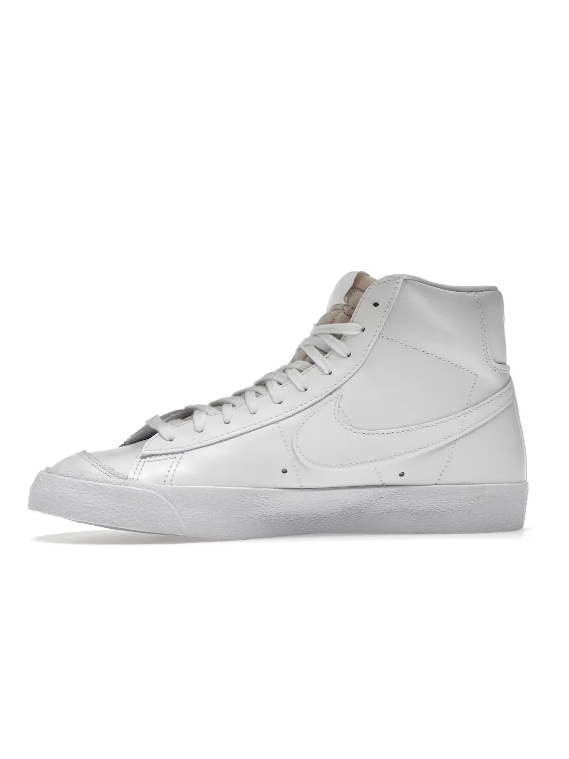Женские кроссовки с высоким верхом Nike Blazer 77 Vintage Mid — изображение 3 из 4, белый/белый/белый/черный