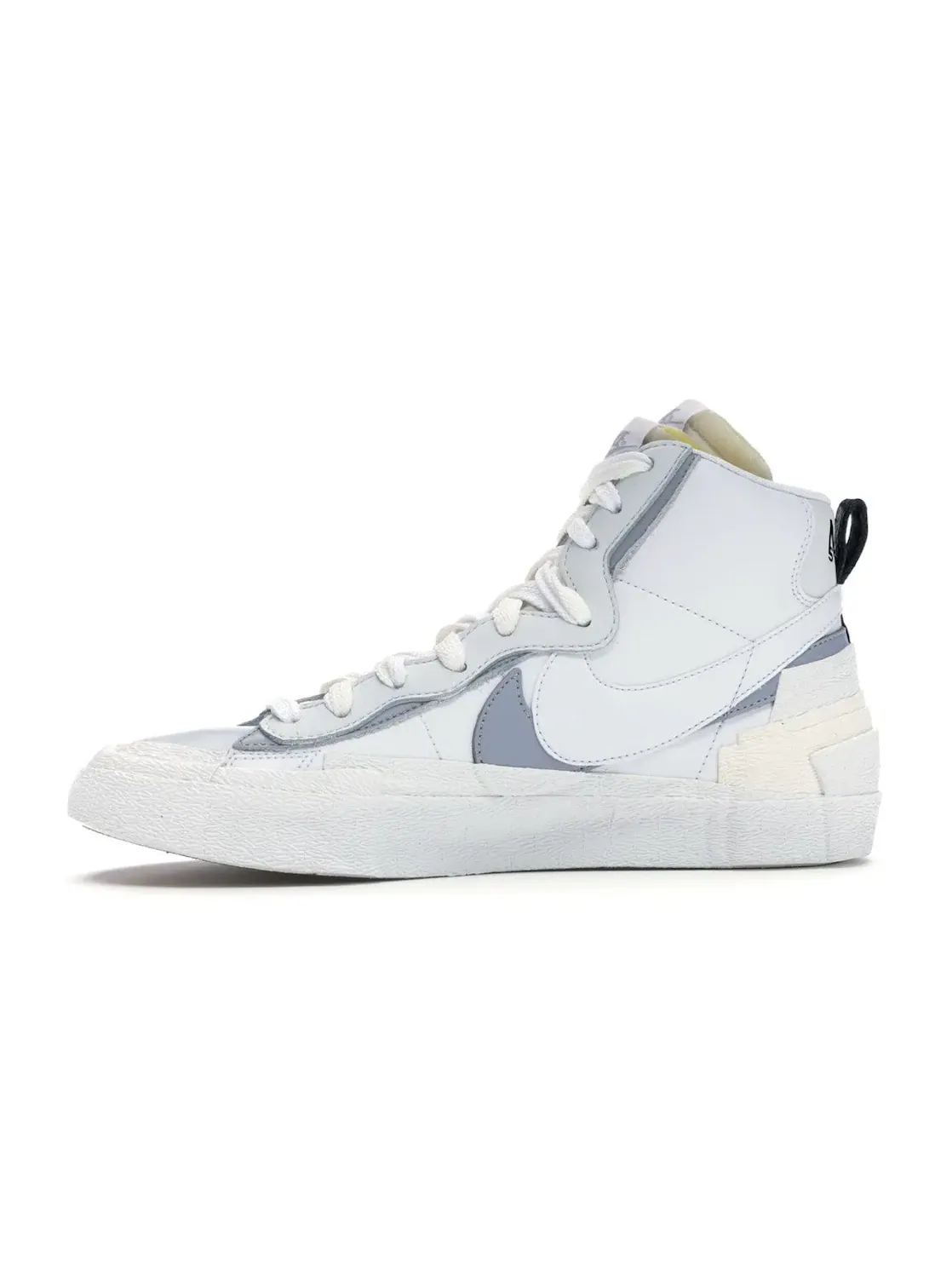 Мужские кроссовки Sacai Nike Blazer Mid White Grey — изображение 3 из 4, белый/белый-серый-черный