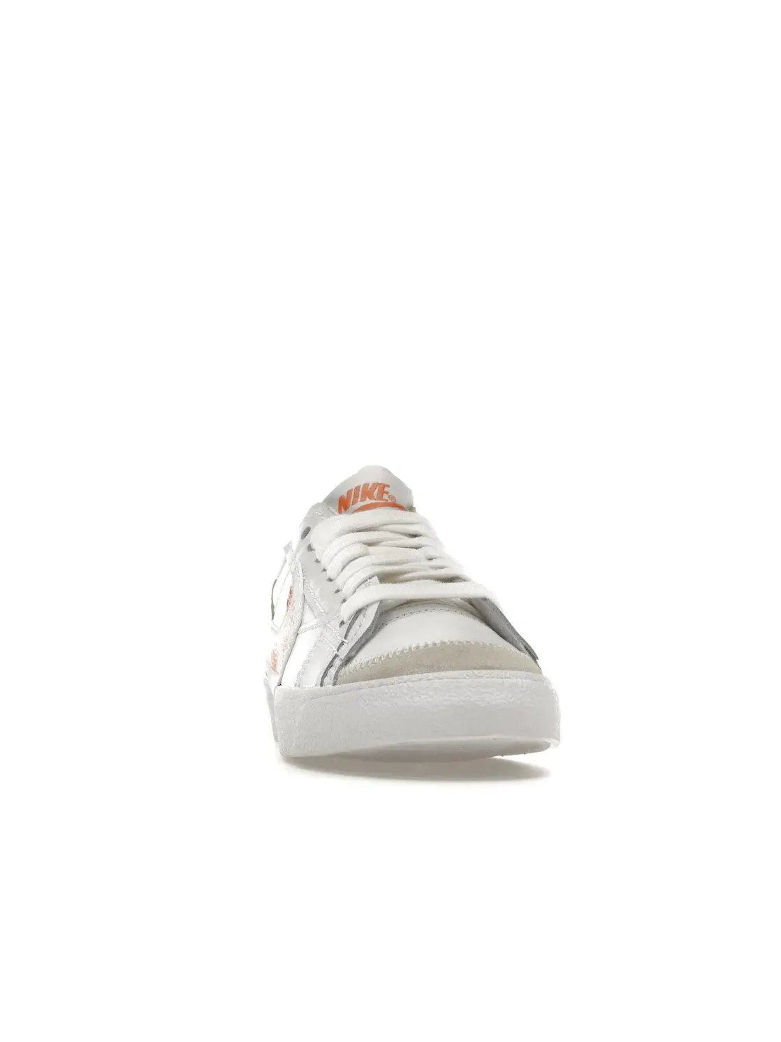 Мужские кроссовки Lifestyle Nike Blazer Low '77 Jumbo — изображение 2 из 4, белый/оранжевый