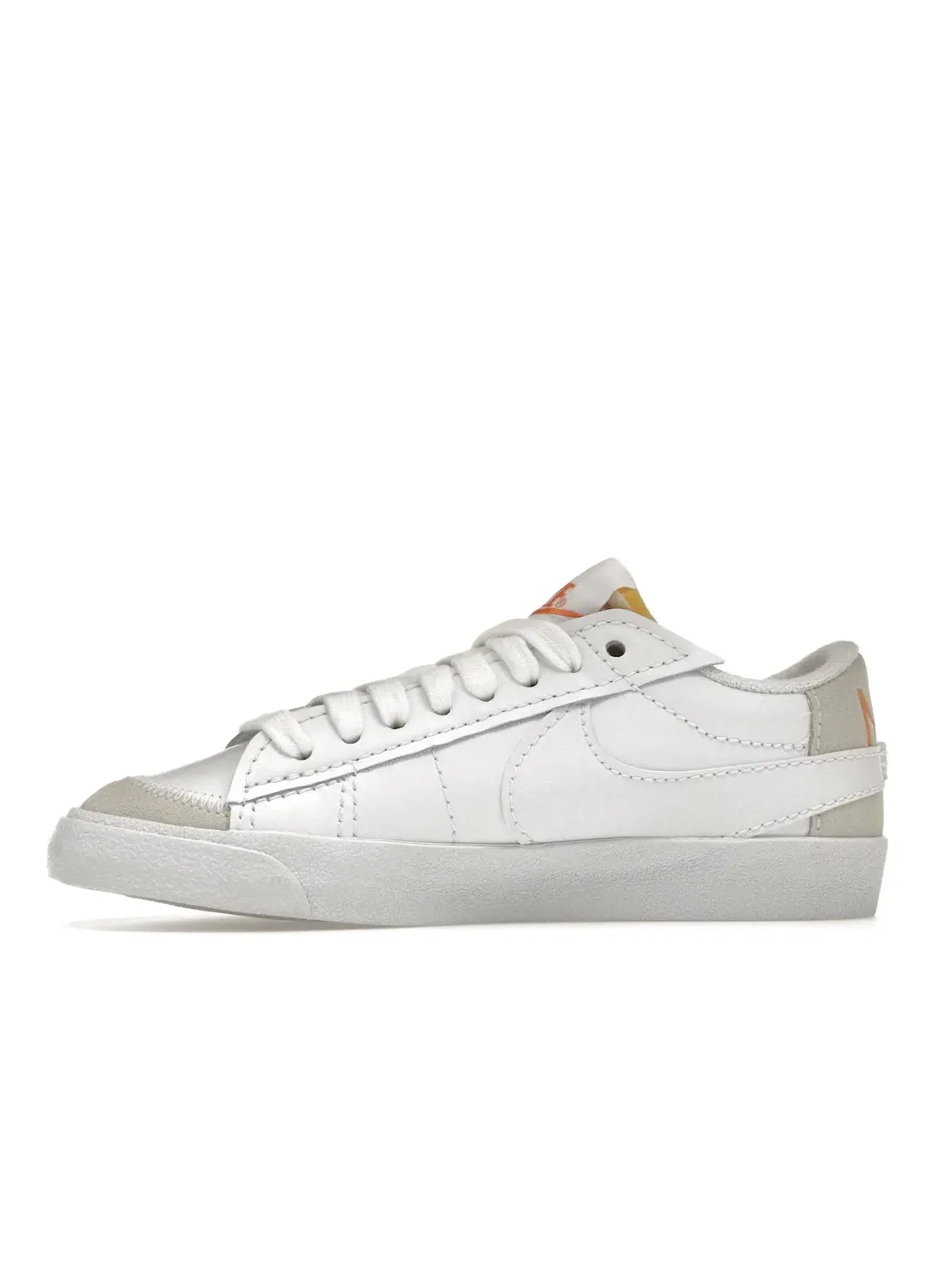 Мужские кроссовки Lifestyle Nike Blazer Low '77 Jumbo — изображение 3 из 4, белый/оранжевый