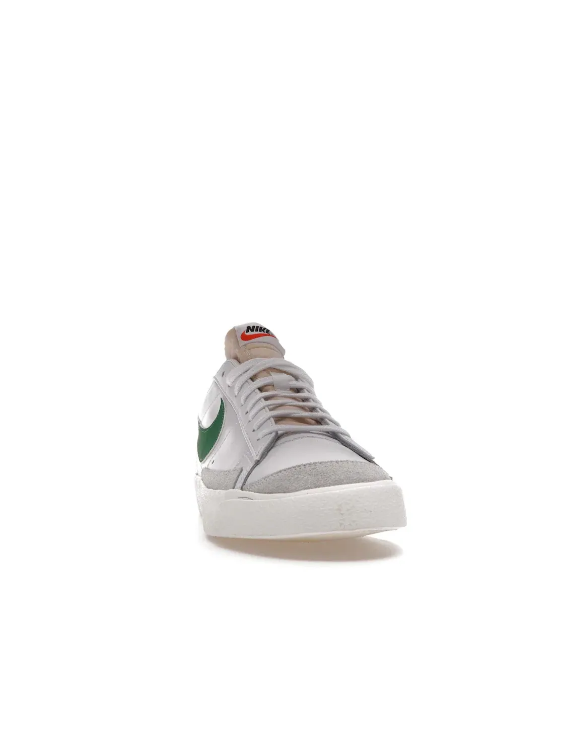 Мужские кроссовки Lifestyle с контрастным цветом Nike Blazer Low 77 — изображение 2 из 4, белый//черный/зеленый