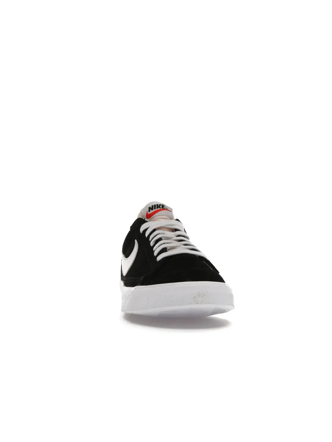 Мужские кроссовки с замшевым верхом Nike Blazer Low 77 Suede — изображение 2 из 4, черный/белый
