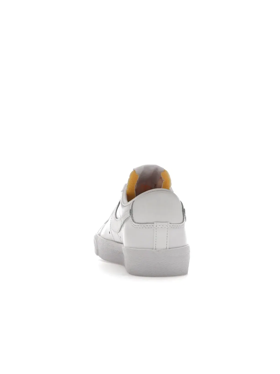 Женские кроссовки кожаные Nike Blazer Low 77 — изображение 4 из 4, белый/белый/белый