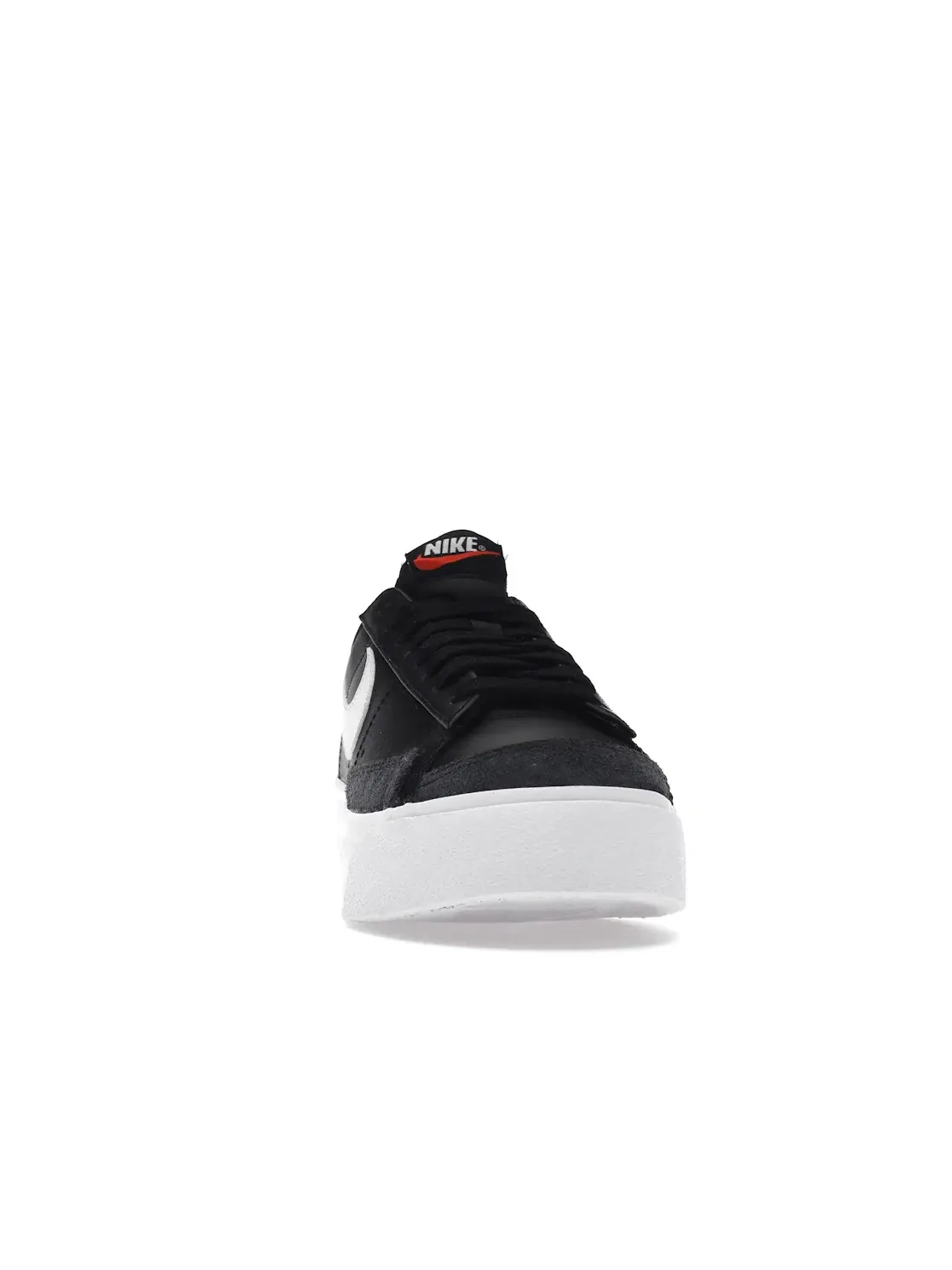 Женские кроссовки для повседневной носки Nike Blazer Low Platform Nike — изображение 2 из 4