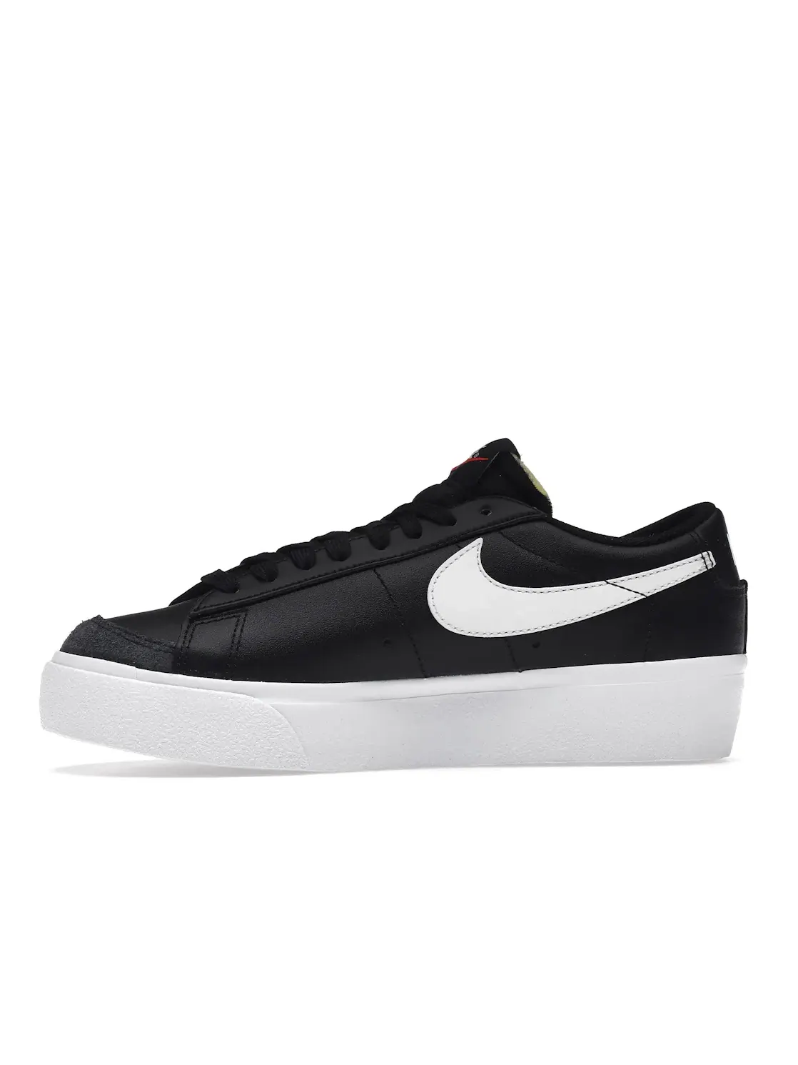 Женские кроссовки для повседневной носки Nike Blazer Low Platform Nike — изображение 3 из 4