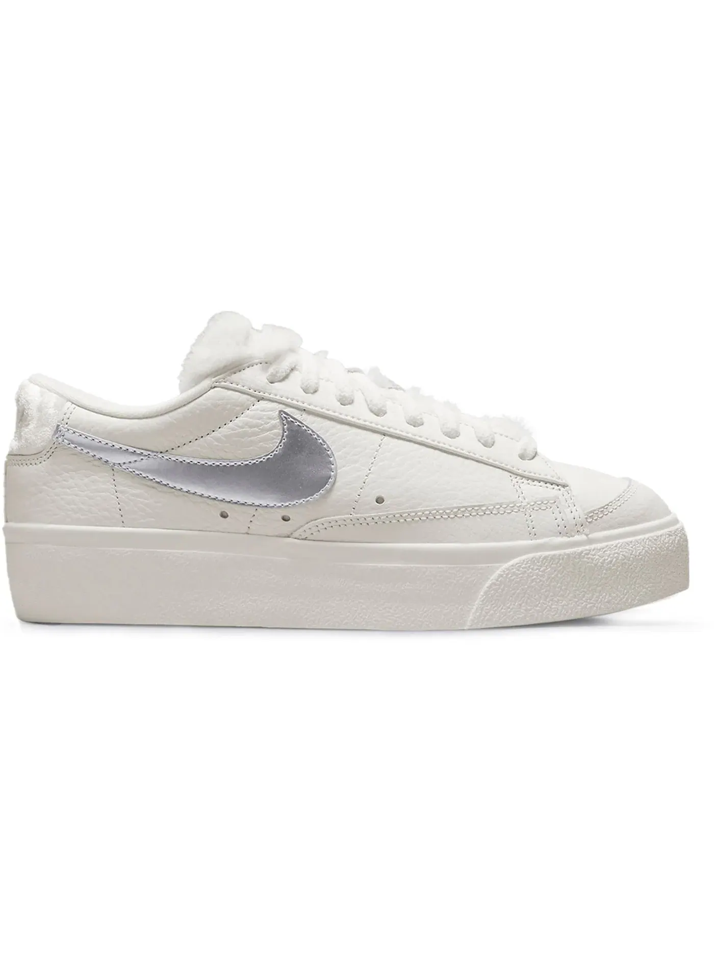 Женские кроссовки с искусственным мехом Nike Blazer Low Platform — изображение 1 из 1, металлик серебристый