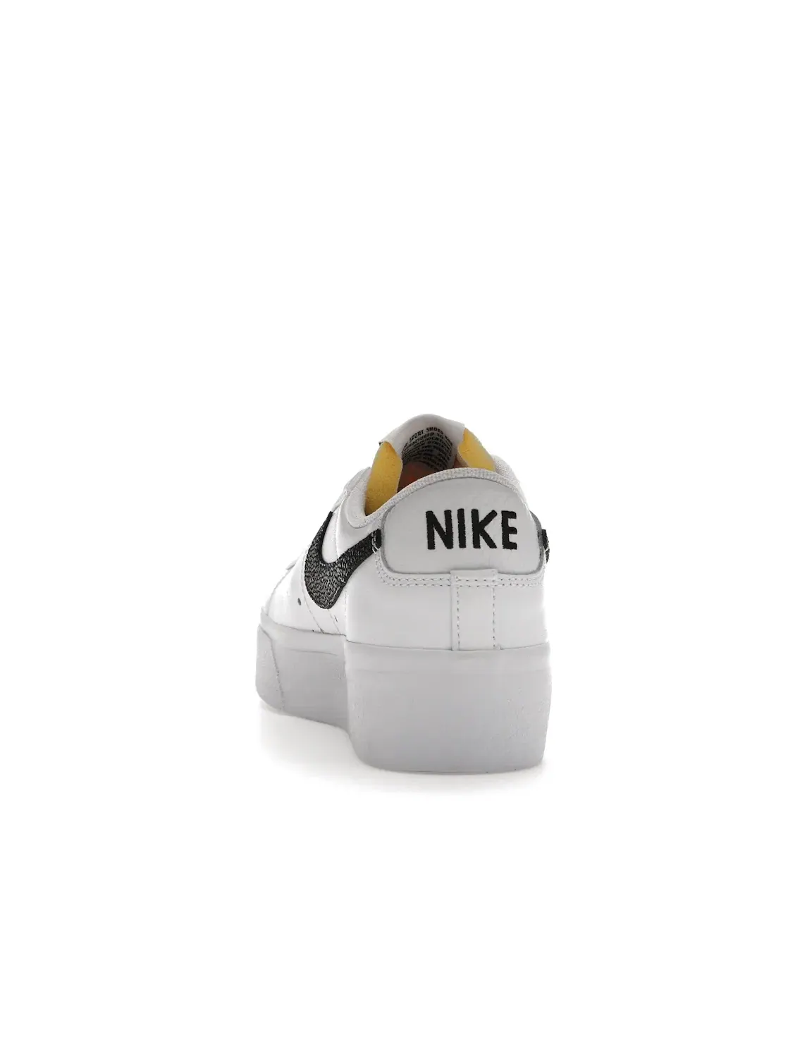 Женские кроссовки с платформой Nike Blazer Low Platform — изображение 4 из 4, белый/черный-натуральный