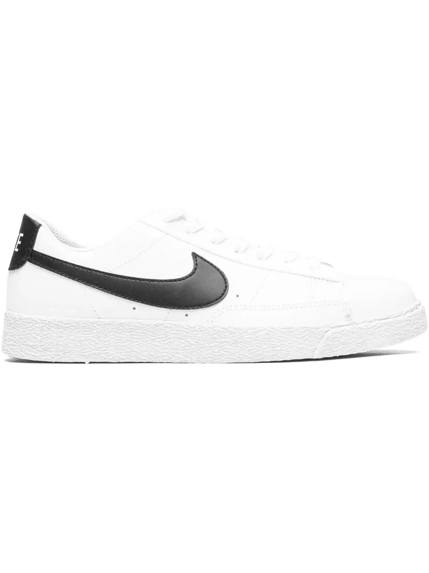 Детские кроссовки Lifestyle Nike Blazer Low — изображение 1 из 1, белый/черный