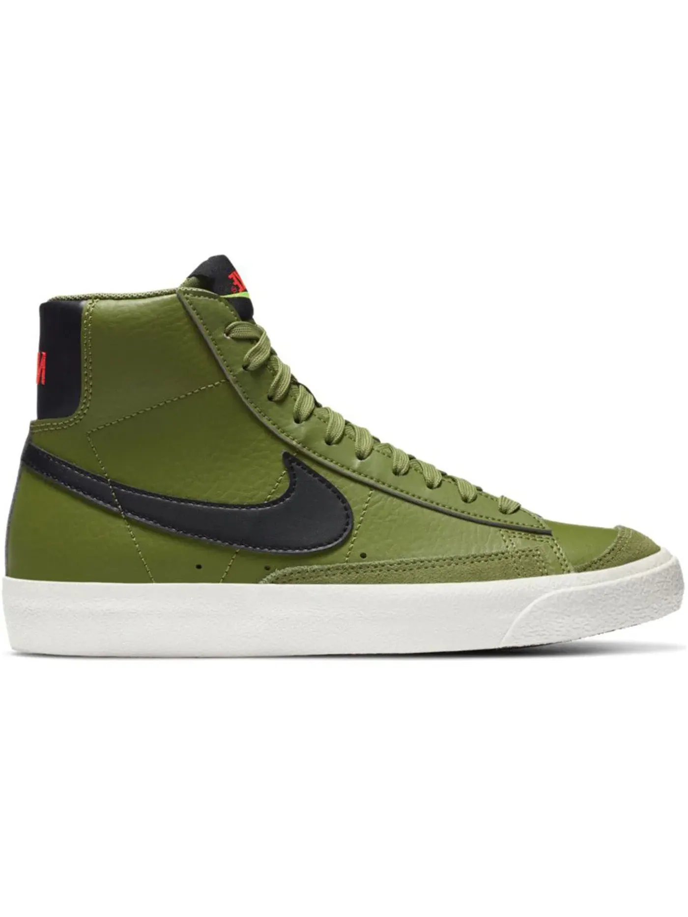 Детские кроссовки повседневные Nike Blazer Mid 77 Nike — изображение 1 из 1, черный/белый