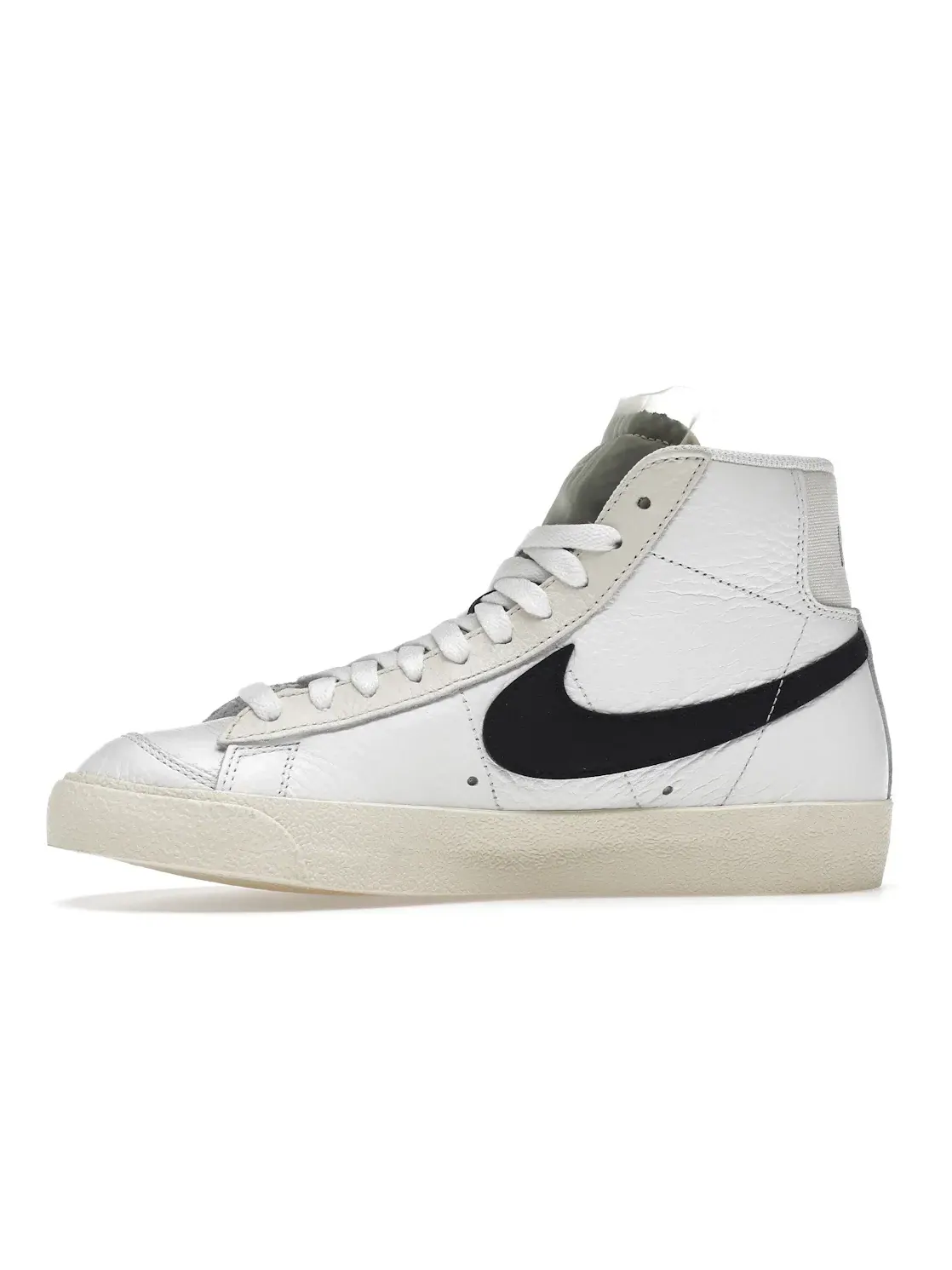 Женские кроссовки с длинным язычком Nike Blazer Mid 77 — изображение 3 из 4, белый/натуральный-черный