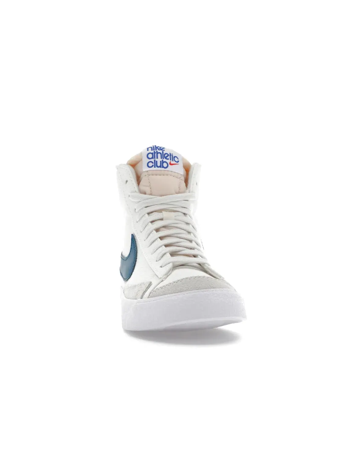 Женские кроссовки с длинным язычком Nike Blazer Mid 77 — изображение 2 из 4, белый