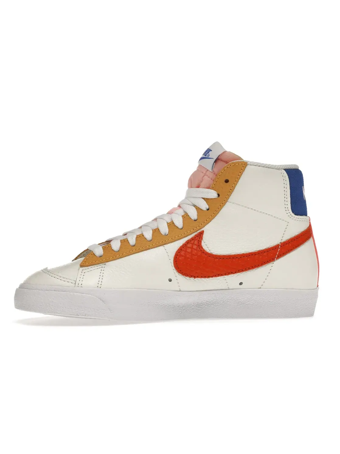 Женские кроссовки с верхом из кожи Nike Blazer Mid 77 — изображение 3 из 4, белый-оранжевый
