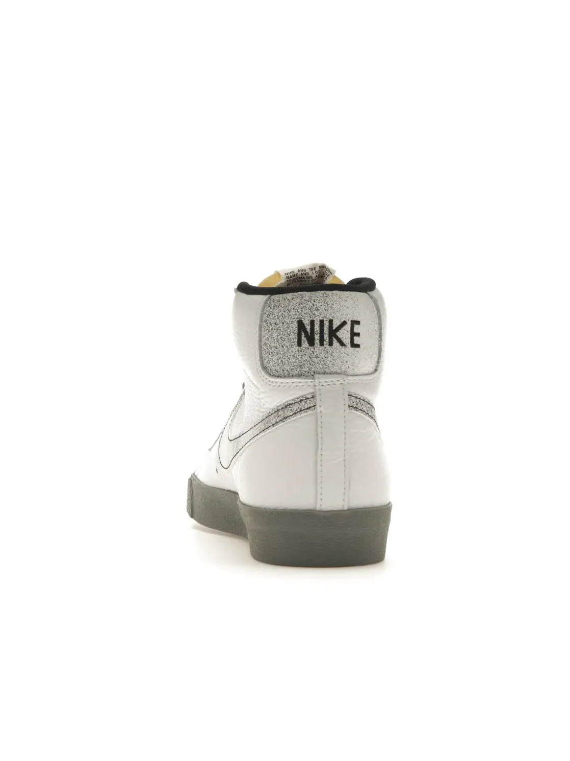 Мужские кроссовки с высоким верхом Nike Blazer Mid 77 — изображение 4 из 4, белый/серый/черный/белый
