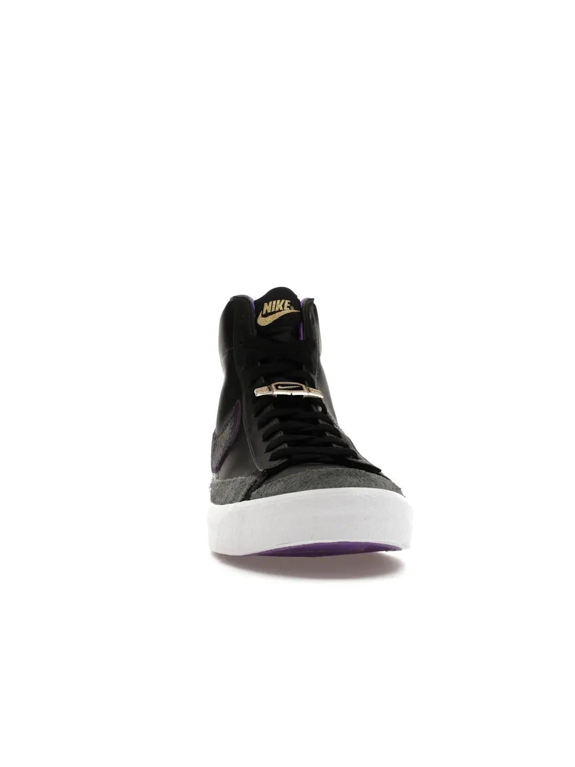 Мужские кроссовки с кожаным верхом Nike Blazer Mid '77 EMB World Champs — изображение 2 из 4, черный/серый/белый