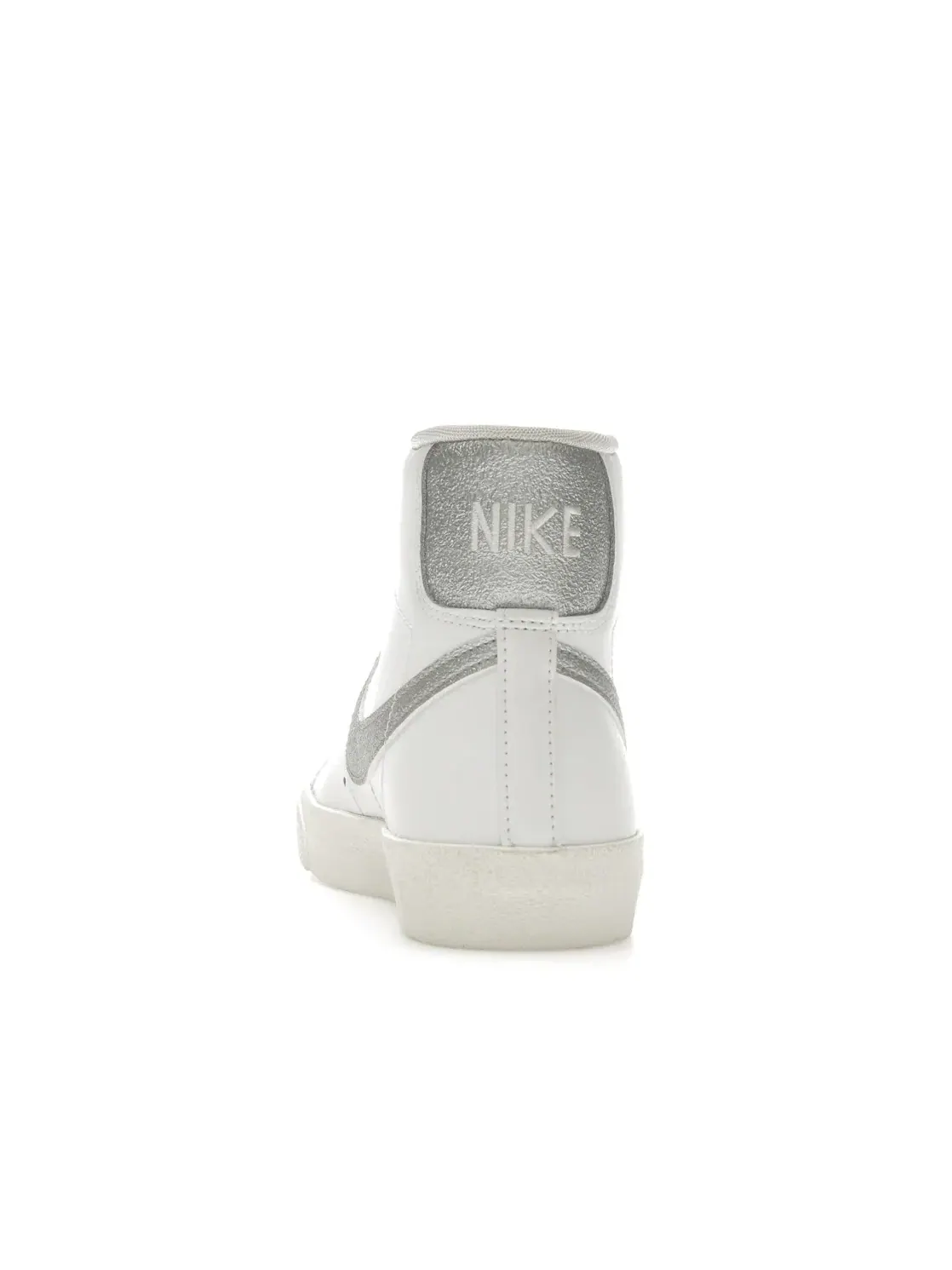Женские кроссовки повседневные Nike Blazer Mid 77 Essential Nike — изображение 4 из 4