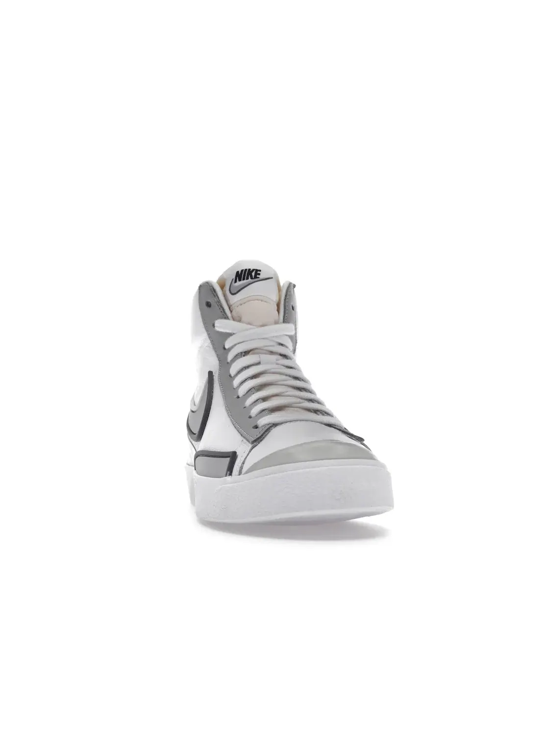 Мужские кроссовки Lifestyle Nike Blazer Mid 77 Infinite — изображение 2 из 4