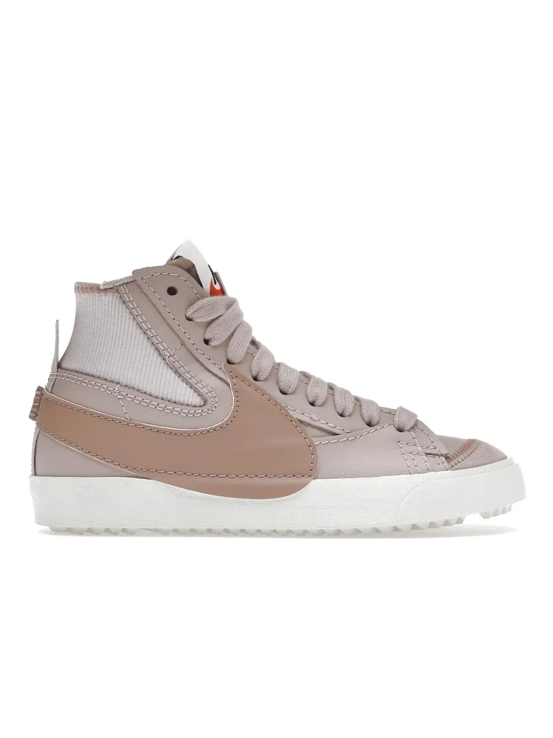 Женские кроссовки с кожаным верхом Nike Blazer Mid 77 Jumbo Nike — изображение 1 из 4