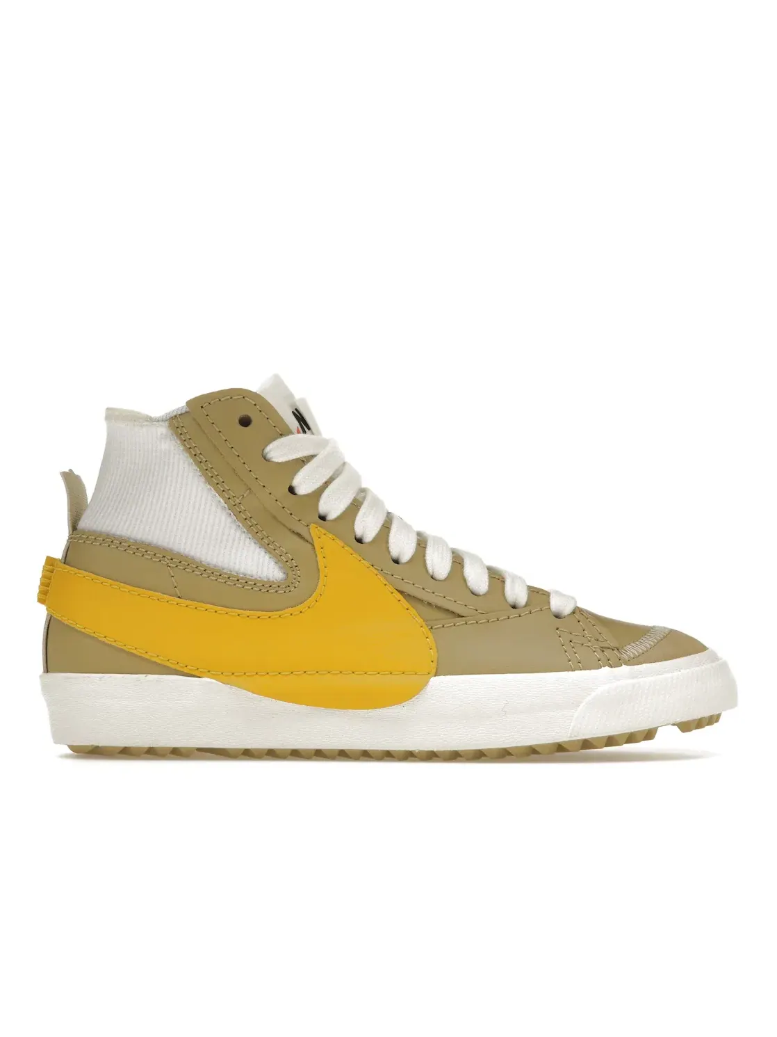 Мужские кроссовки Lifestyle Nike Blazer Mid 77 Jumbo, Wheat Grass Vivid Sulfur Sail — изображение 1 из 4