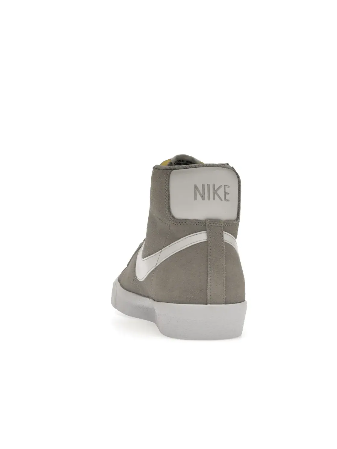 Мужские кроссовки в ретро-стиле Nike Blazer Mid 77 — изображение 4 из 4