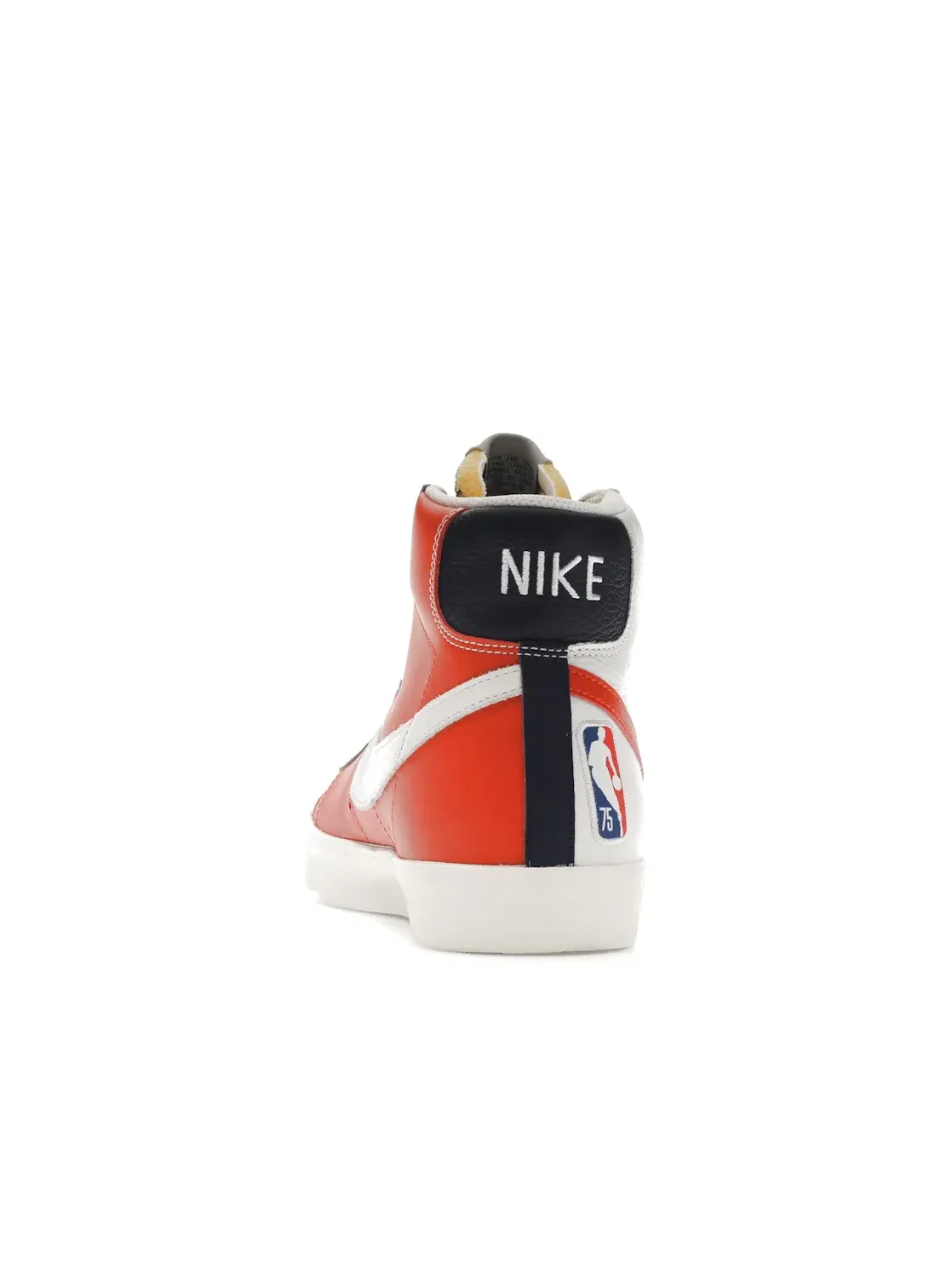 Мужские кроссовки Lifestyle с белой кожаной верхней частью Nike Blazer Mid 77 Nike — изображение 4 из 4