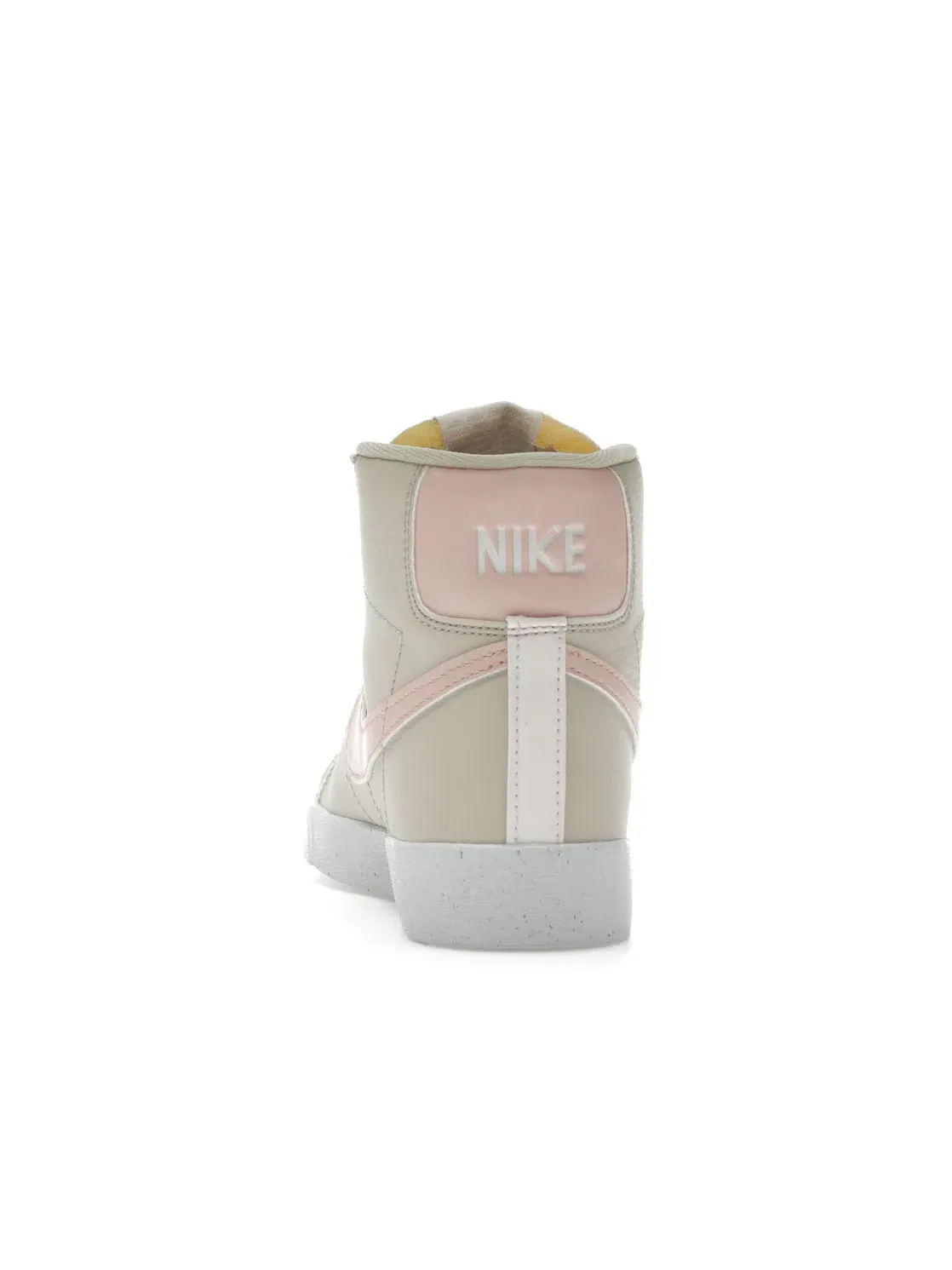 Женские кроссовки из переработанных материалов Nike Blazer Mid 77 Next Nature — изображение 3 из 3, оранжевый