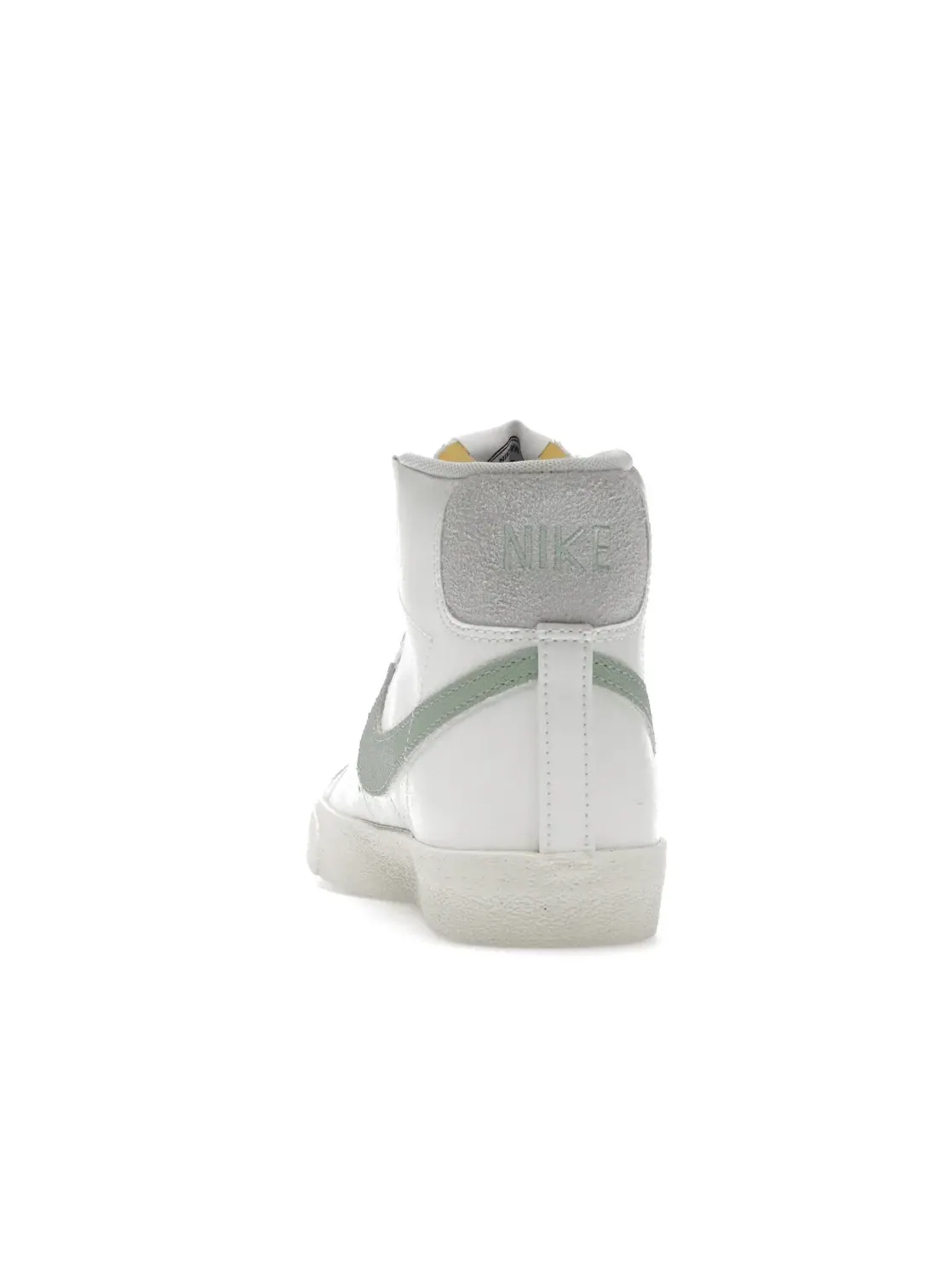 Мужские кроссовки с замшевыми вставками Nike Blazer Mid 77 Premium — изображение 4 из 4, зеленый--черный