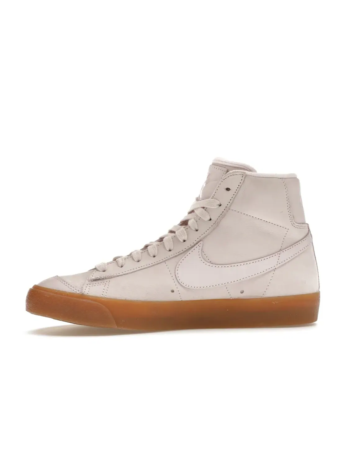 Женские кроссовки Lifestyle Nike Blazer Mid 77 Premium — изображение 3 из 4