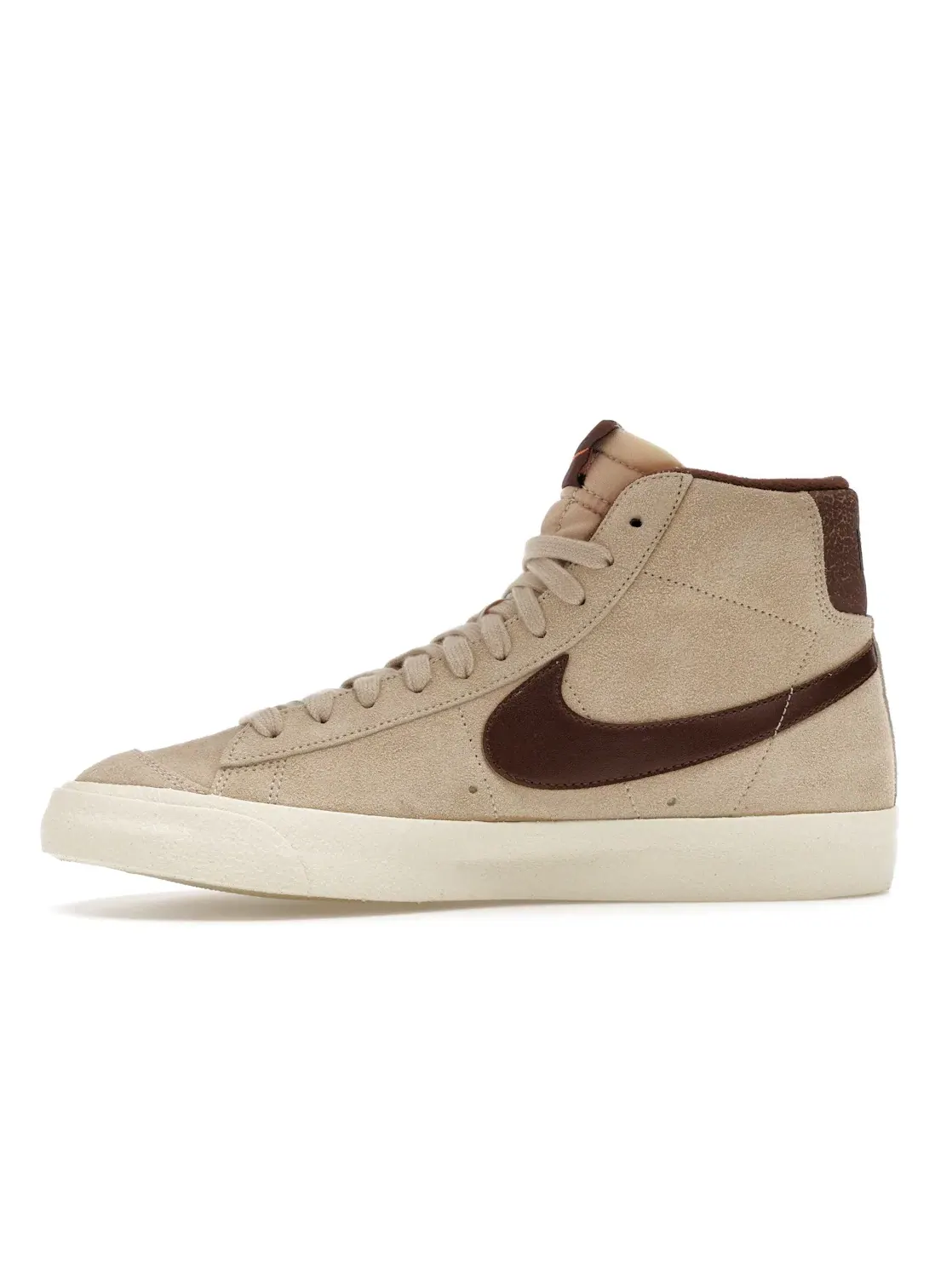 Мужские кроссовки Lifestyle с премиальным дизайном Nike Blazer Mid 77 Premium — изображение 3 из 4, оранжевый/светлый